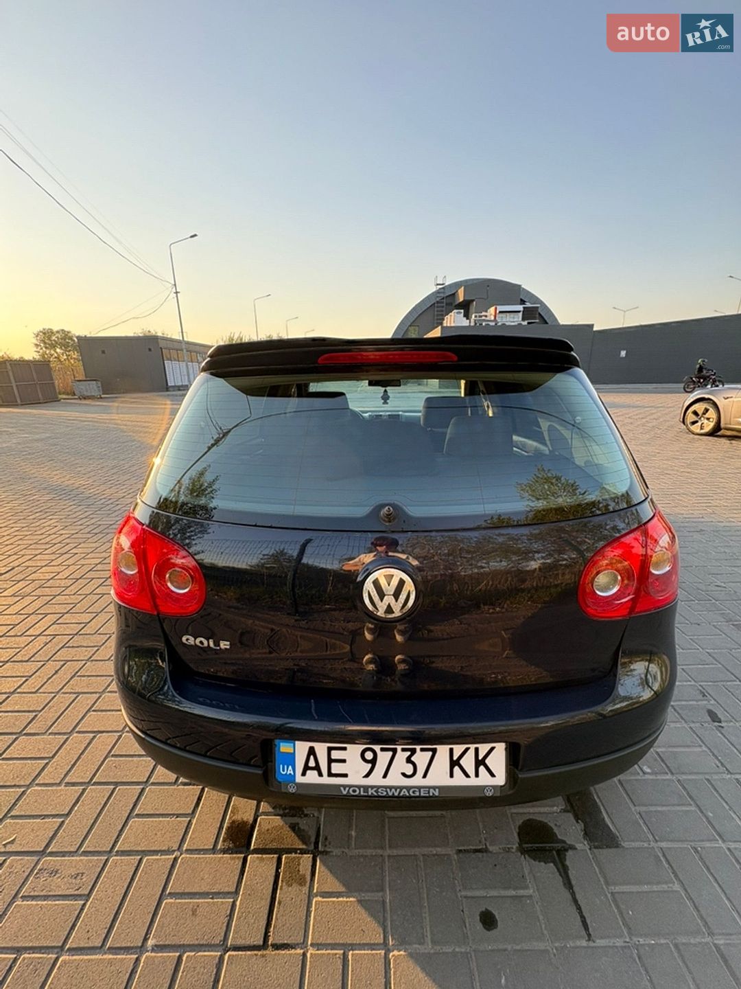 Volkswagen Golf 2004 VIN WVWZZZ1KZ4W051514 фото оголошення 7 з 13