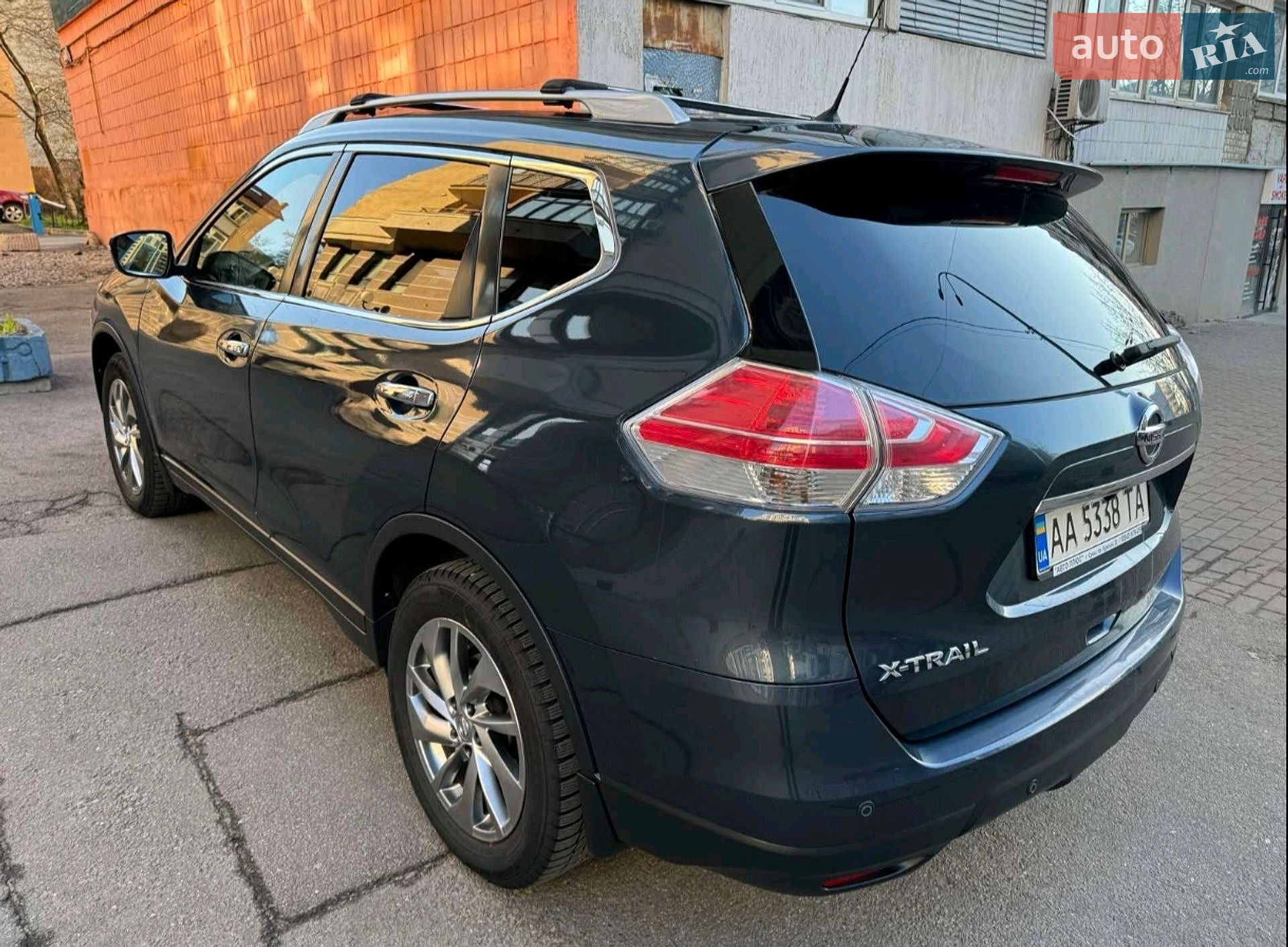 Nissan X-Trail 2016 VIN JN1TCAT32U0032207 фото оголошення 2 з 9
