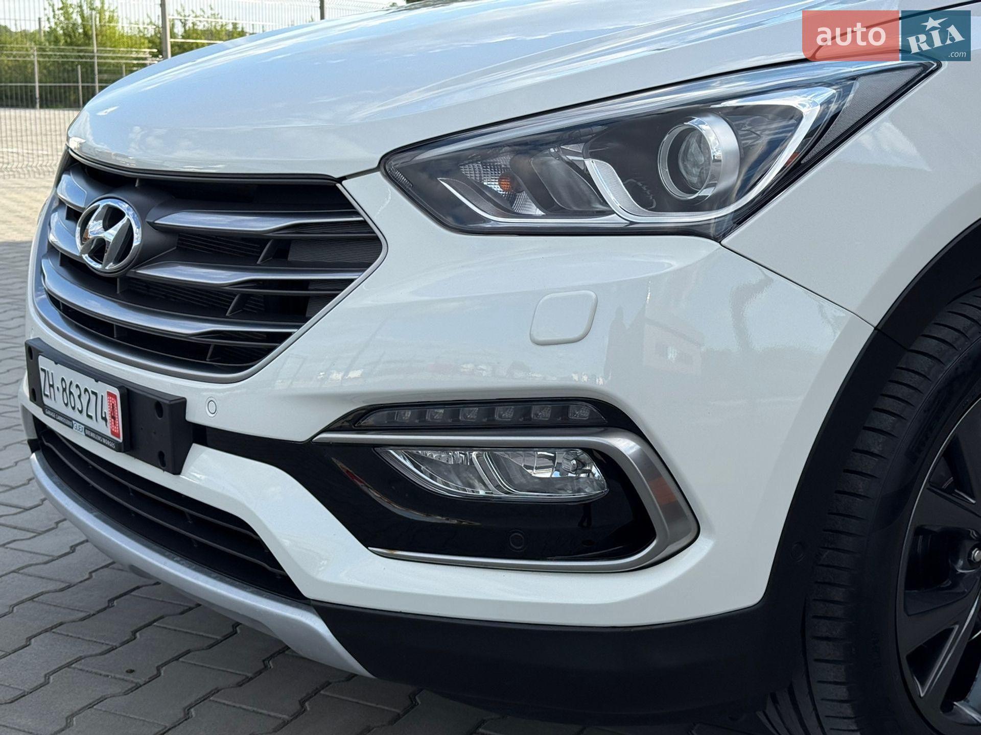 Hyundai Santa FE 2015 VIN KMHSU81XDGU552754 фото оголошення 15 з 80