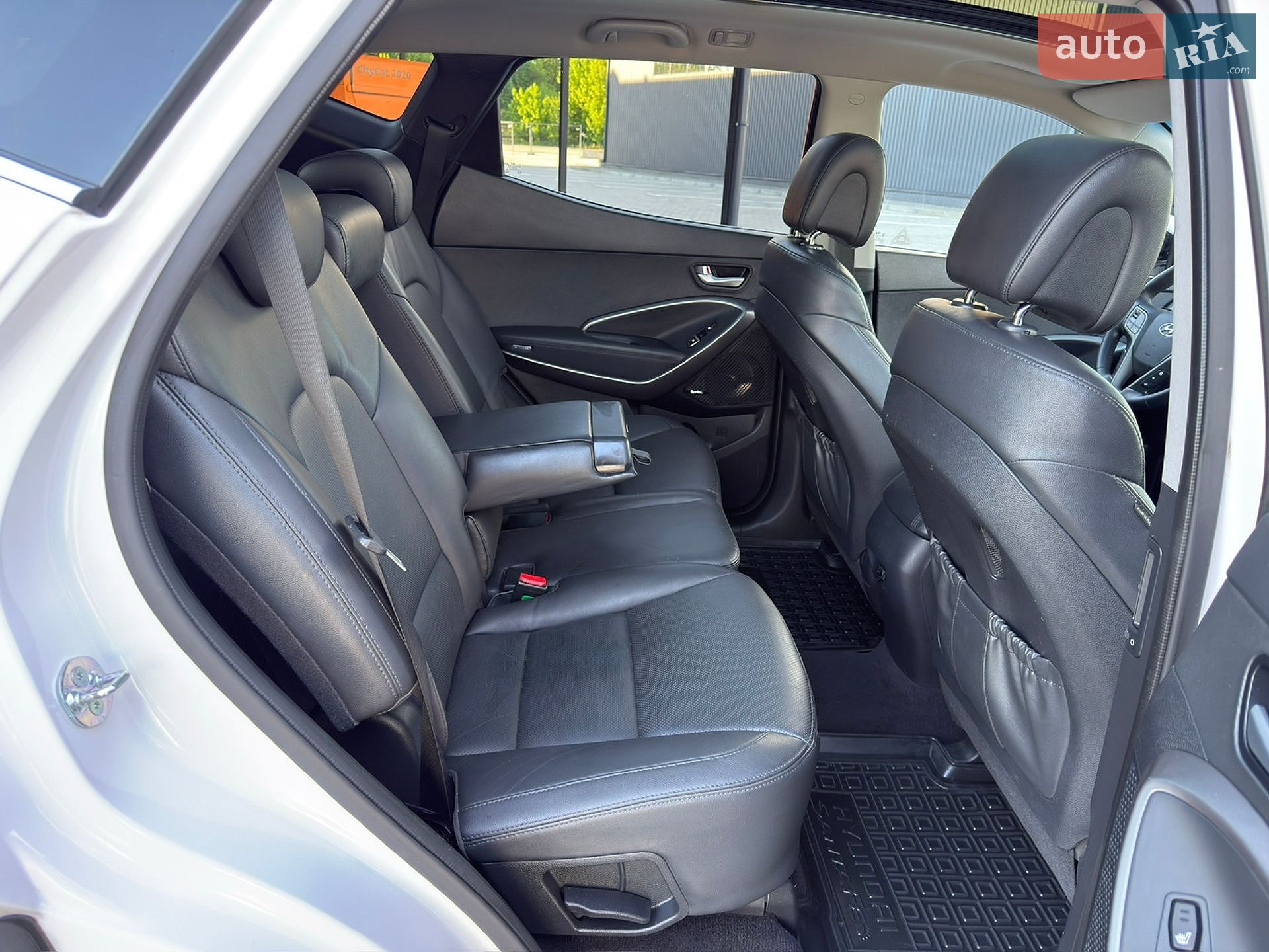 Hyundai Santa FE 2015 VIN KMHSU81XDGU552754 фото оголошення 49 з 80