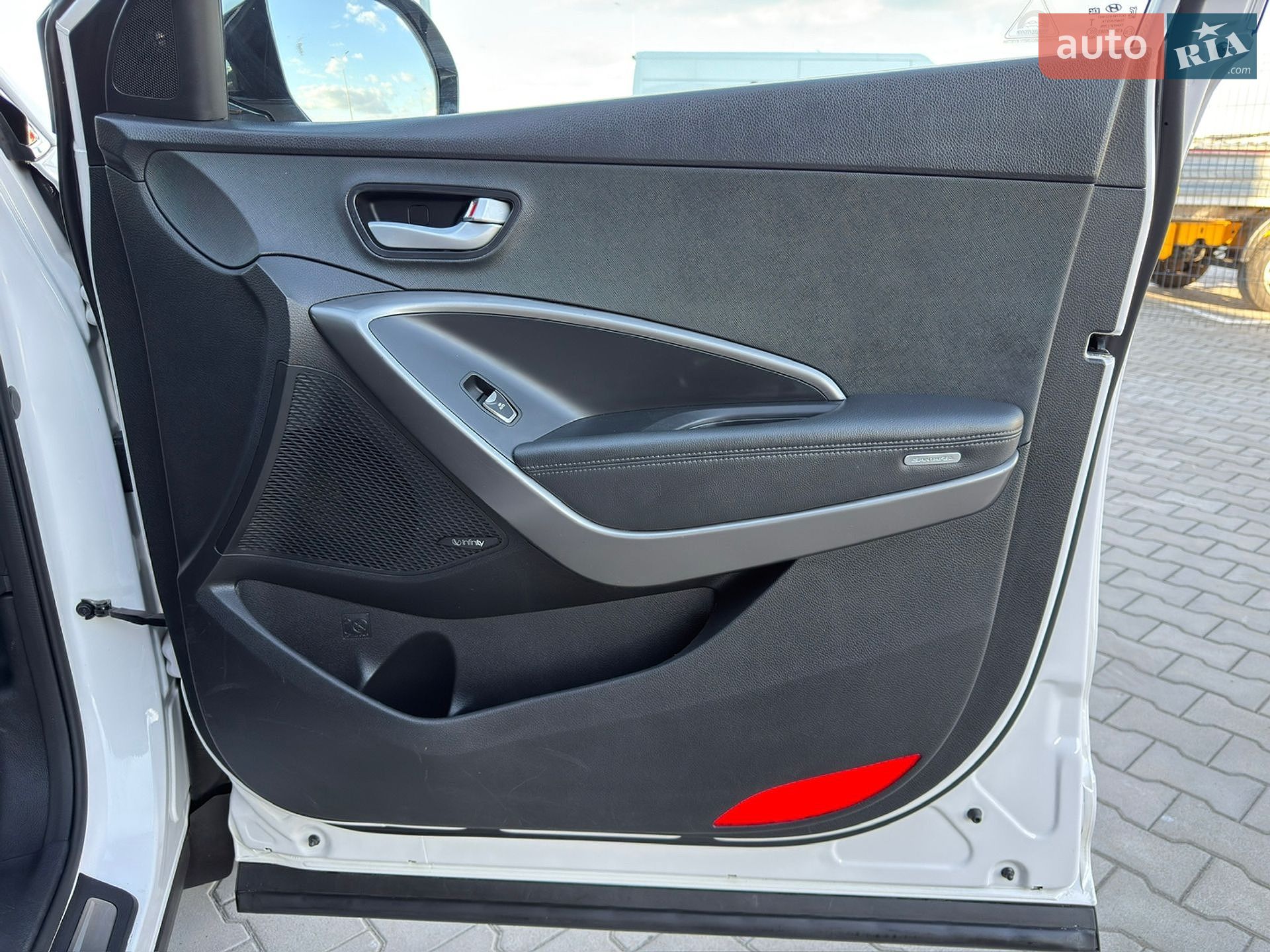 Hyundai Santa FE 2015 VIN KMHSU81XDGU552754 фото оголошення 52 з 80