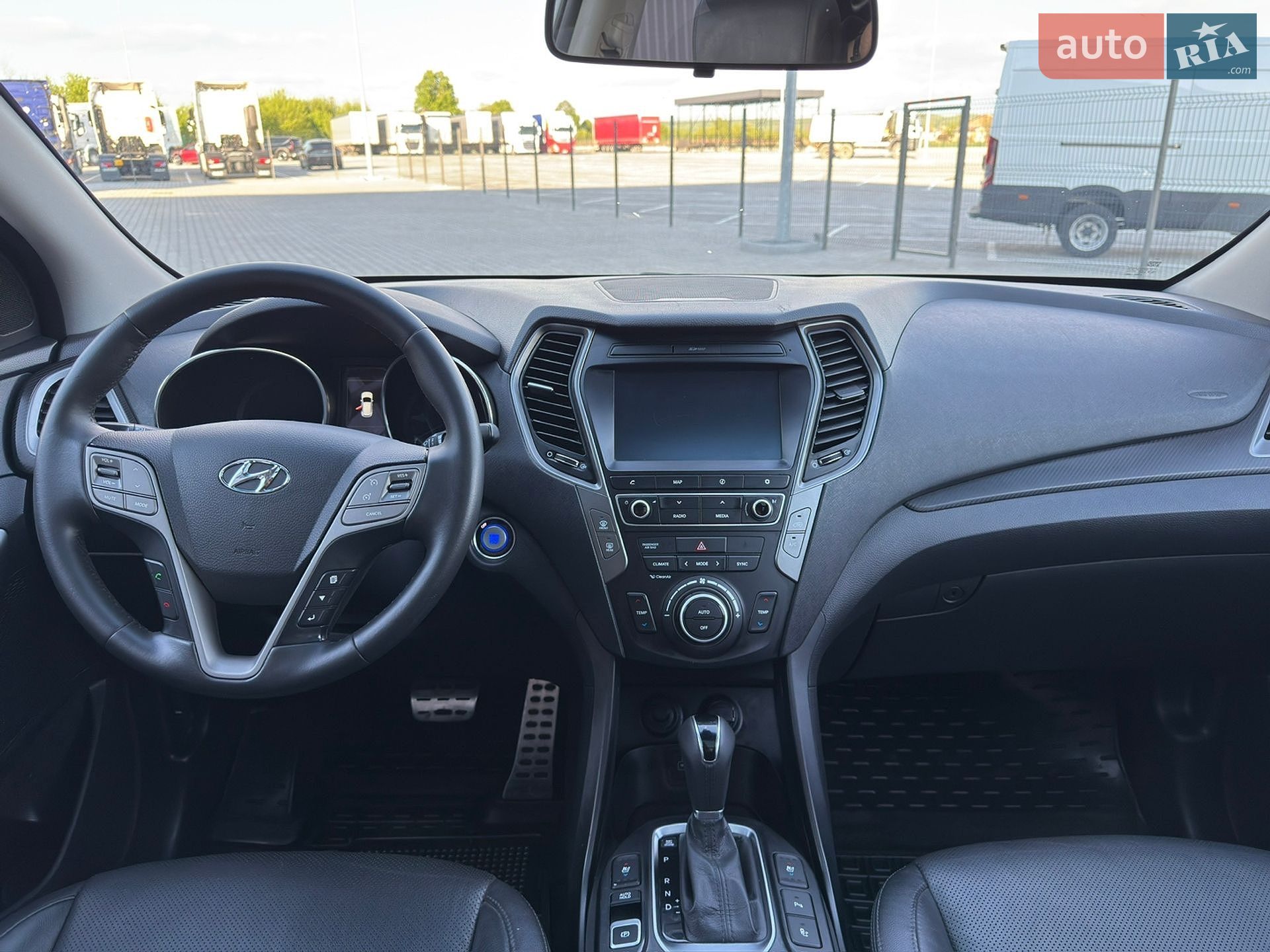 Hyundai Santa FE 2015 VIN KMHSU81XDGU552754 фото оголошення 55 з 80