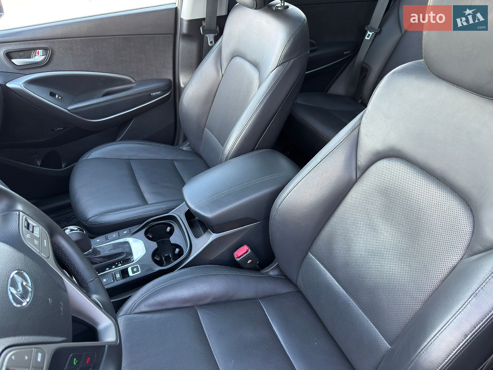 Hyundai Santa FE 2015 VIN KMHSU81XDGU552754 фото оголошення 54 з 80