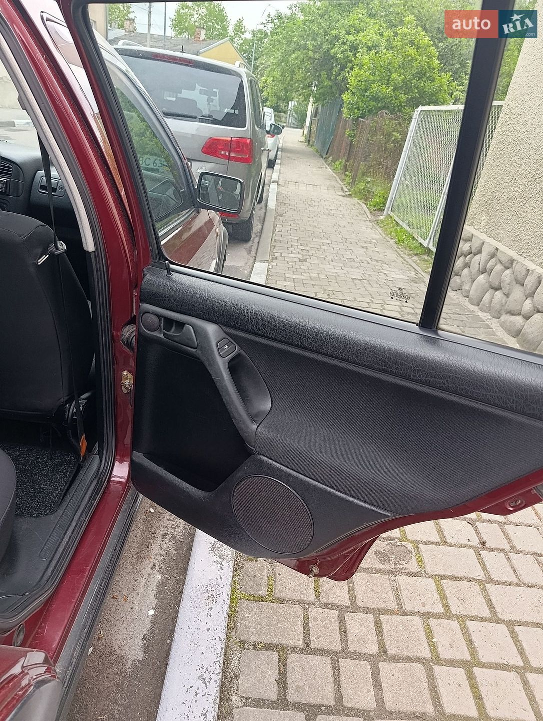 Volkswagen Golf 1996 VIN WVWZZZ1HZTW160466 фото оголошення 4 з 13