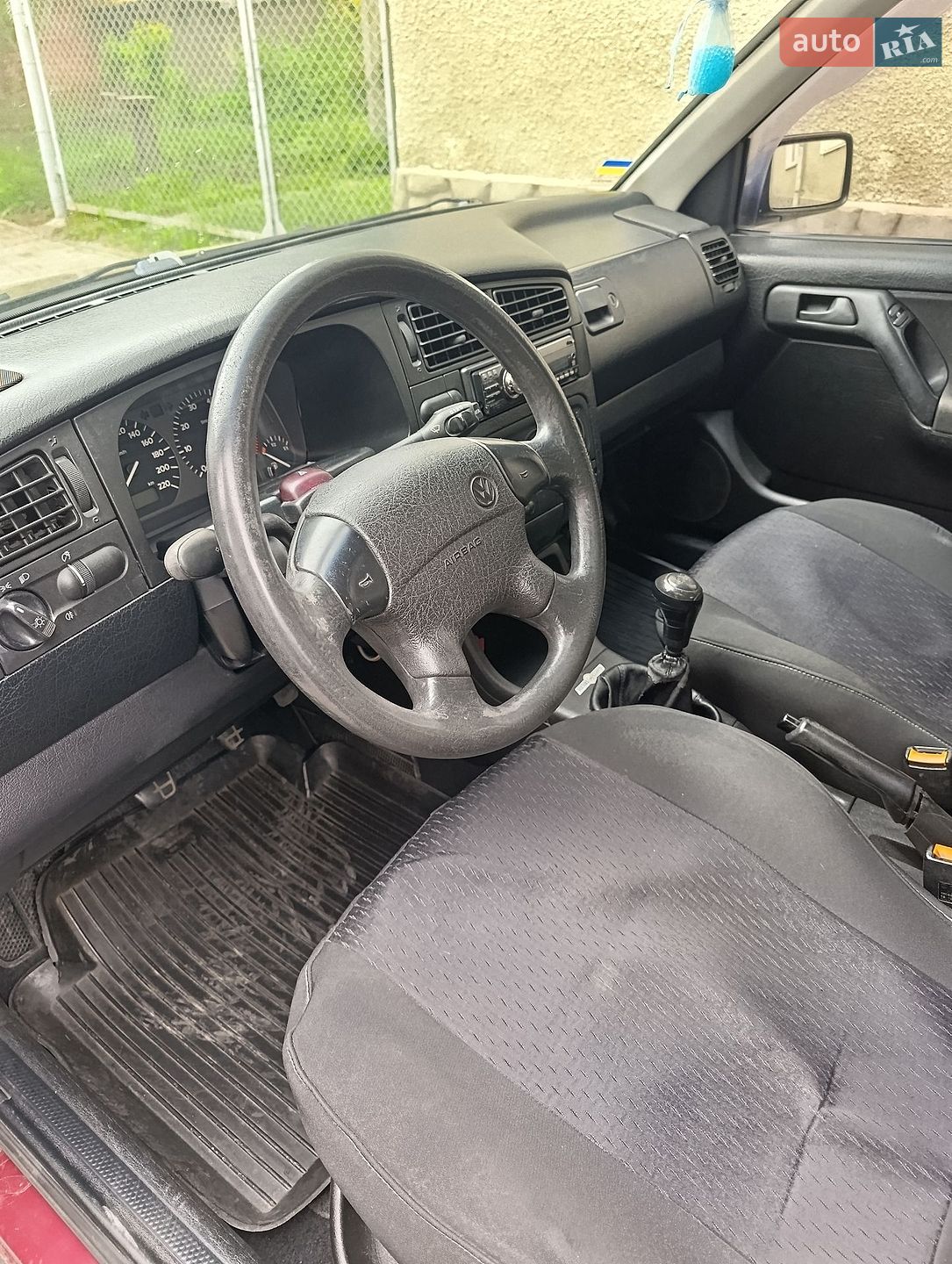 Volkswagen Golf 1996 VIN WVWZZZ1HZTW160466 фото оголошення 7 з 13
