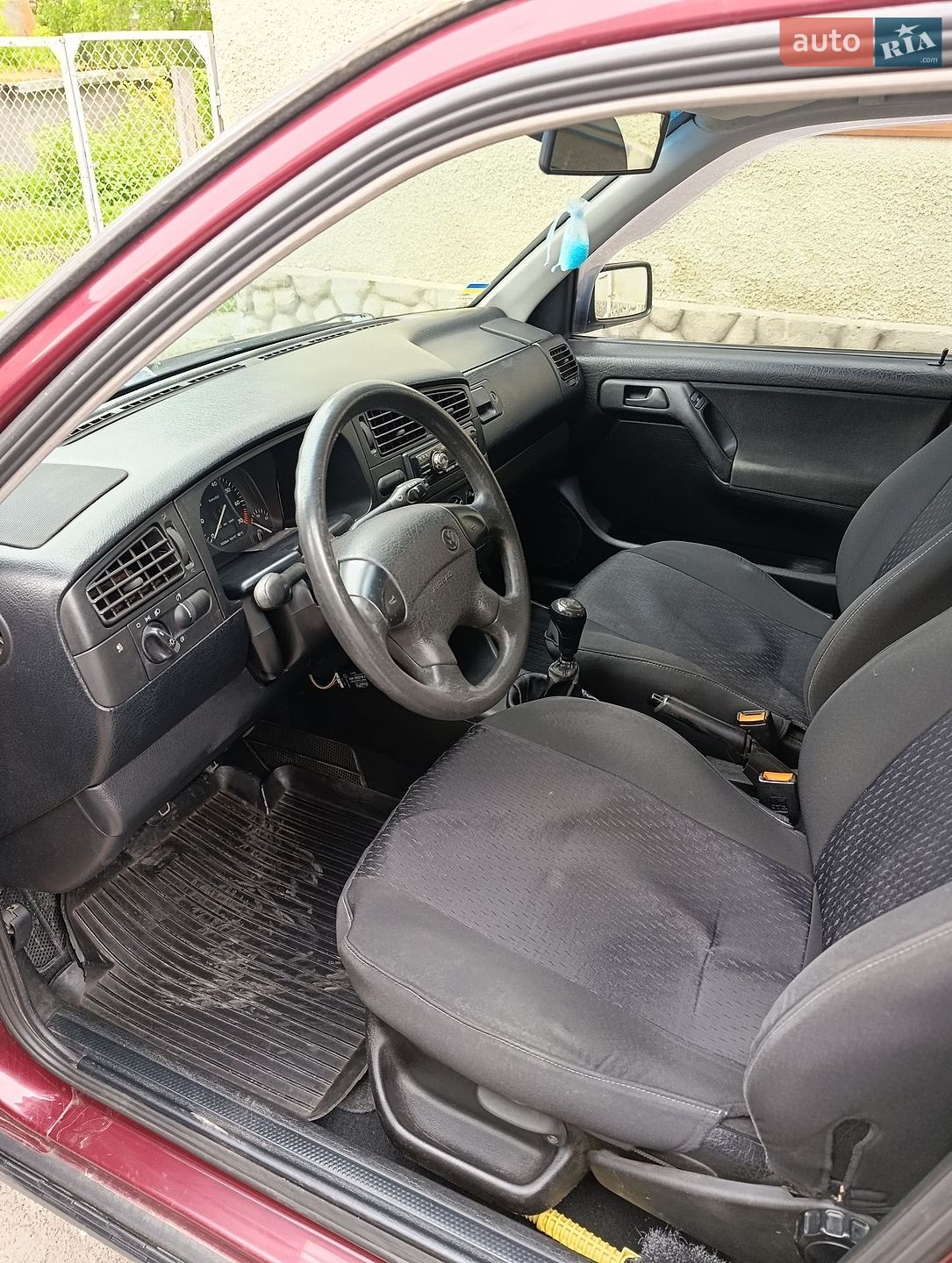 Volkswagen Golf 1996 VIN WVWZZZ1HZTW160466 фото оголошення 8 з 13