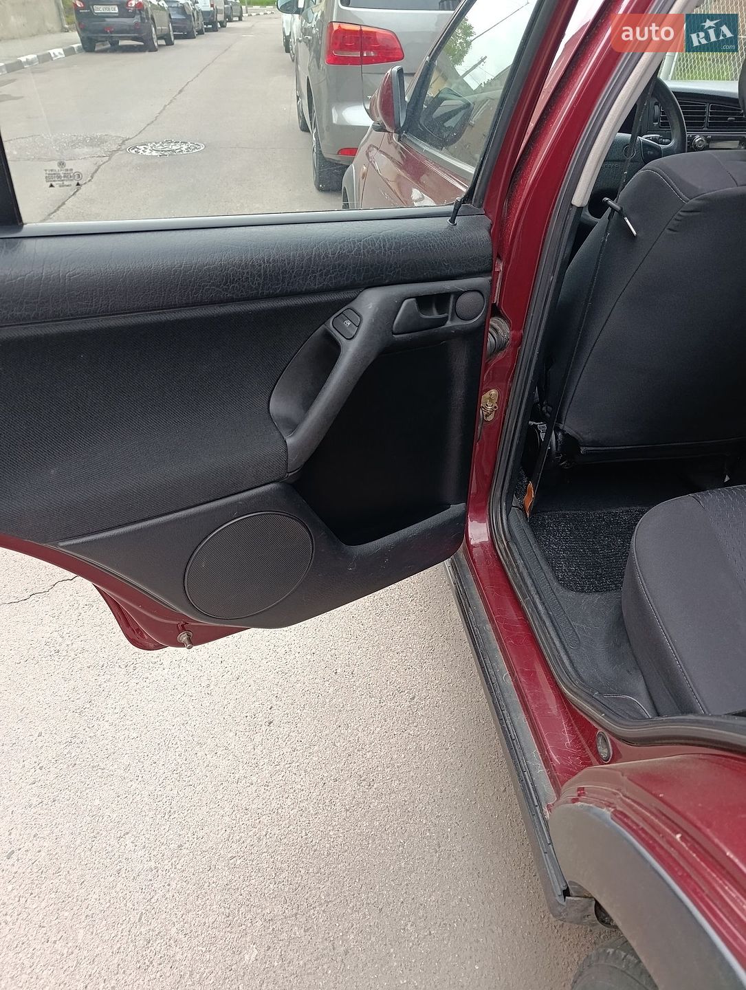 Volkswagen Golf 1996 VIN WVWZZZ1HZTW160466 фото оголошення 10 з 13