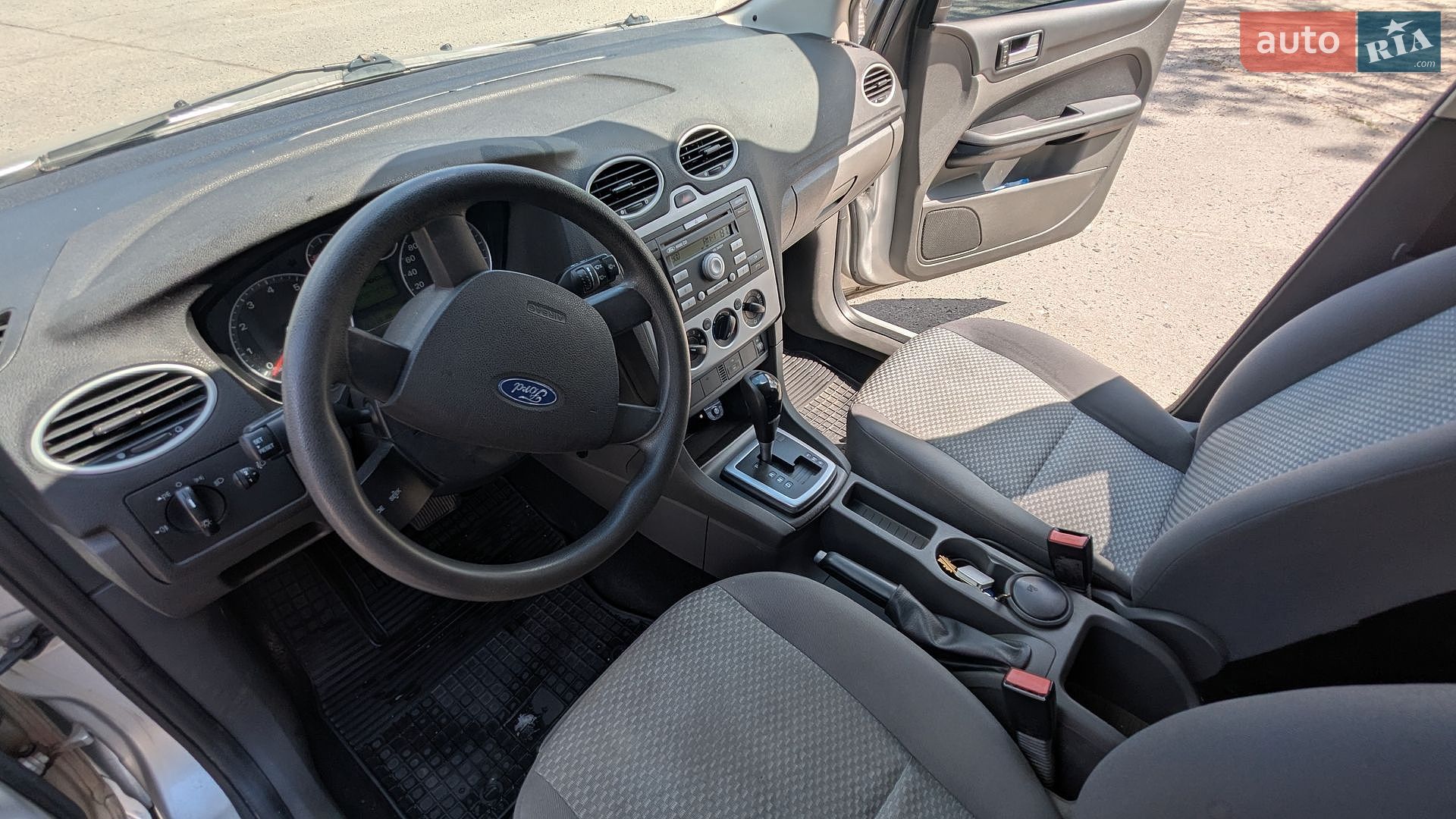 Ford Focus 2005 VIN WF05XXGCD55R20650 фото оголошення 16 з 17