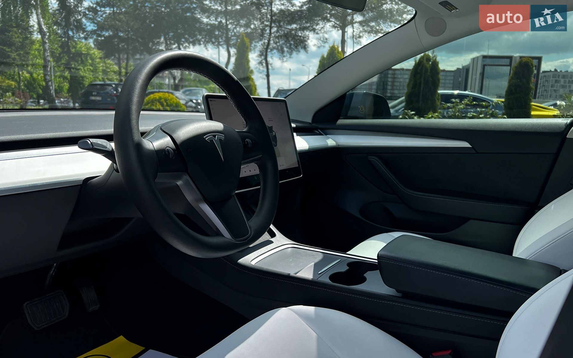Tesla Model 3 2022 VIN 5YJ3E1EB2NF195655 фото оголошення 10 з 19