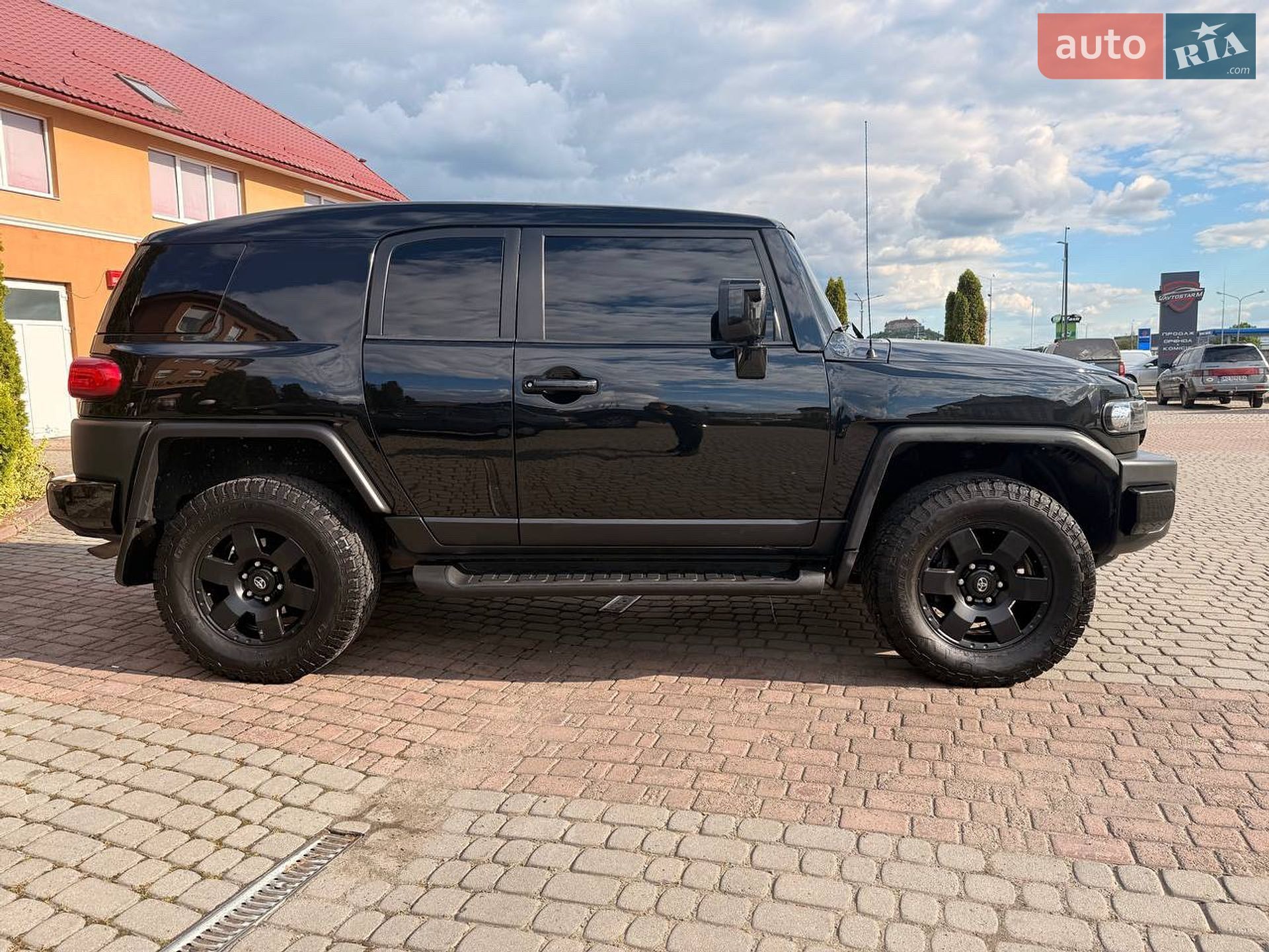 Toyota FJ Cruiser 2007 VIN JTEBU11F870083138 фото оголошення 3 з 23