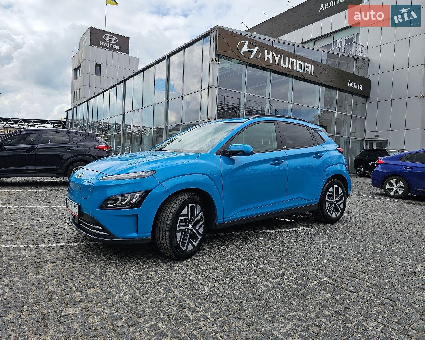 Hyundai Kona Electric 2021 VIN TMAK381HFMJ032604 фото оголошення 7 з 25