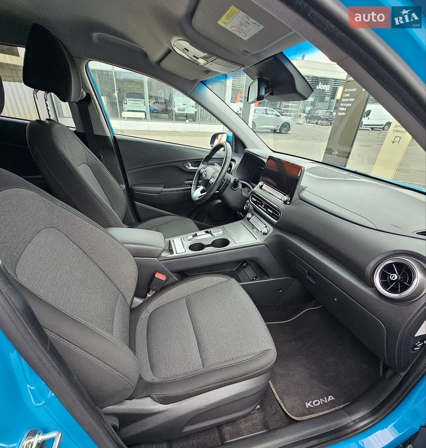 Hyundai Kona Electric 2021 VIN TMAK381HFMJ032604 фото оголошення 14 з 25