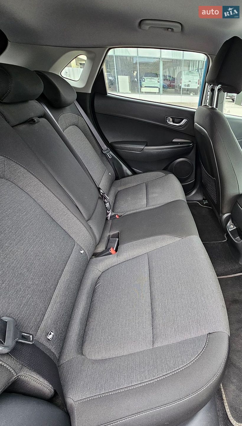 Hyundai Kona Electric 2021 VIN TMAK381HFMJ032604 фото оголошення 15 з 25