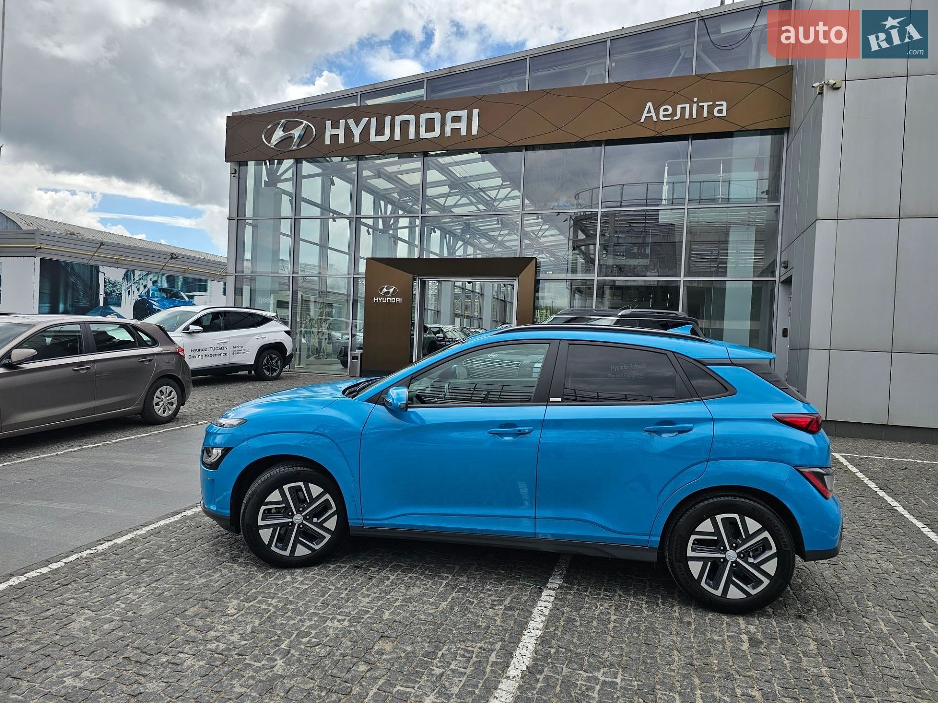Hyundai Kona Electric 2021 VIN TMAK381HFMJ032604 фото оголошення 22 з 25