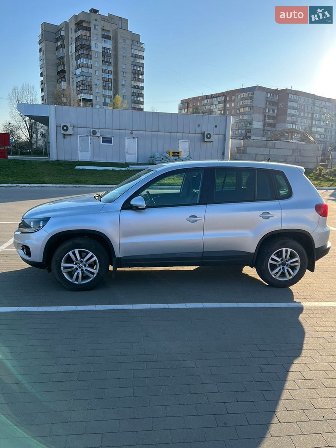 Volkswagen Tiguan 2013 VIN WVGBV3AX2DW625781 фото оголошення 3 з 10