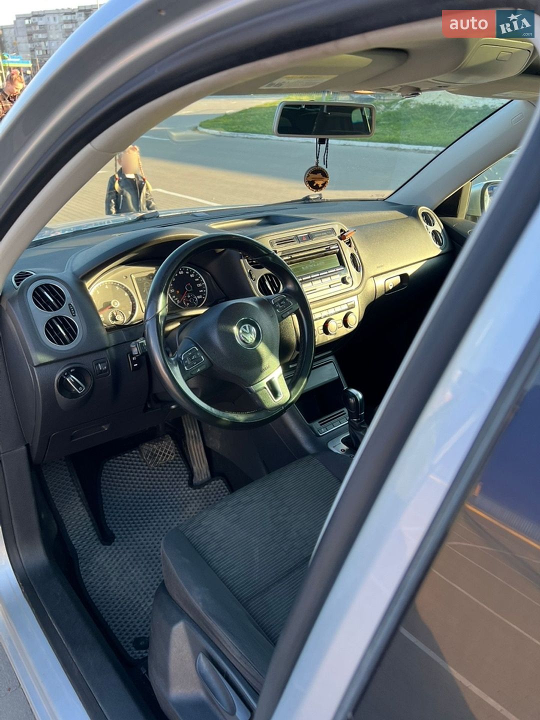 Volkswagen Tiguan 2013 VIN WVGBV3AX2DW625781 фото оголошення 6 з 10