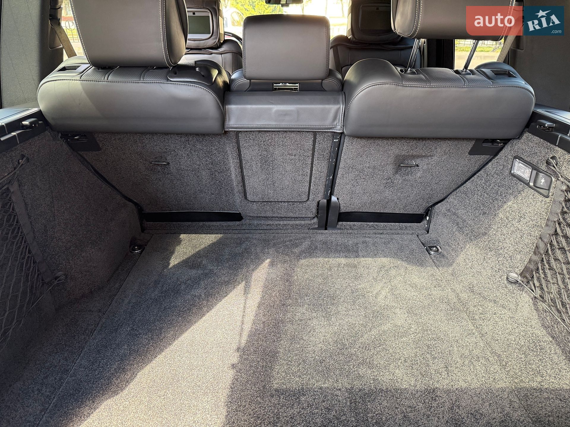 Land Rover Range Rover 2011 VIN SALLMAME4BA338076 фото оголошення 11 з 42