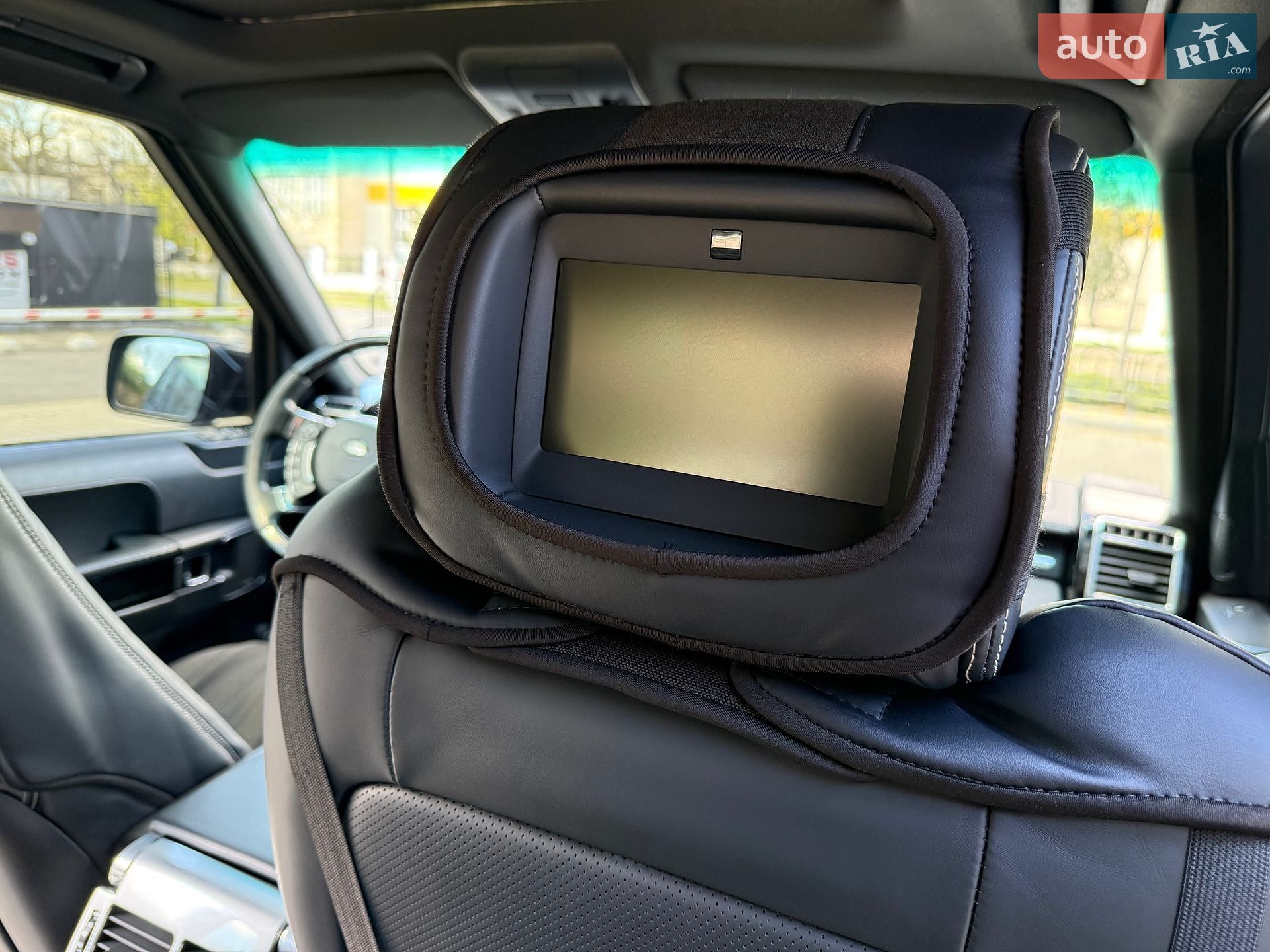 Land Rover Range Rover 2011 VIN SALLMAME4BA338076 фото оголошення 12 з 42
