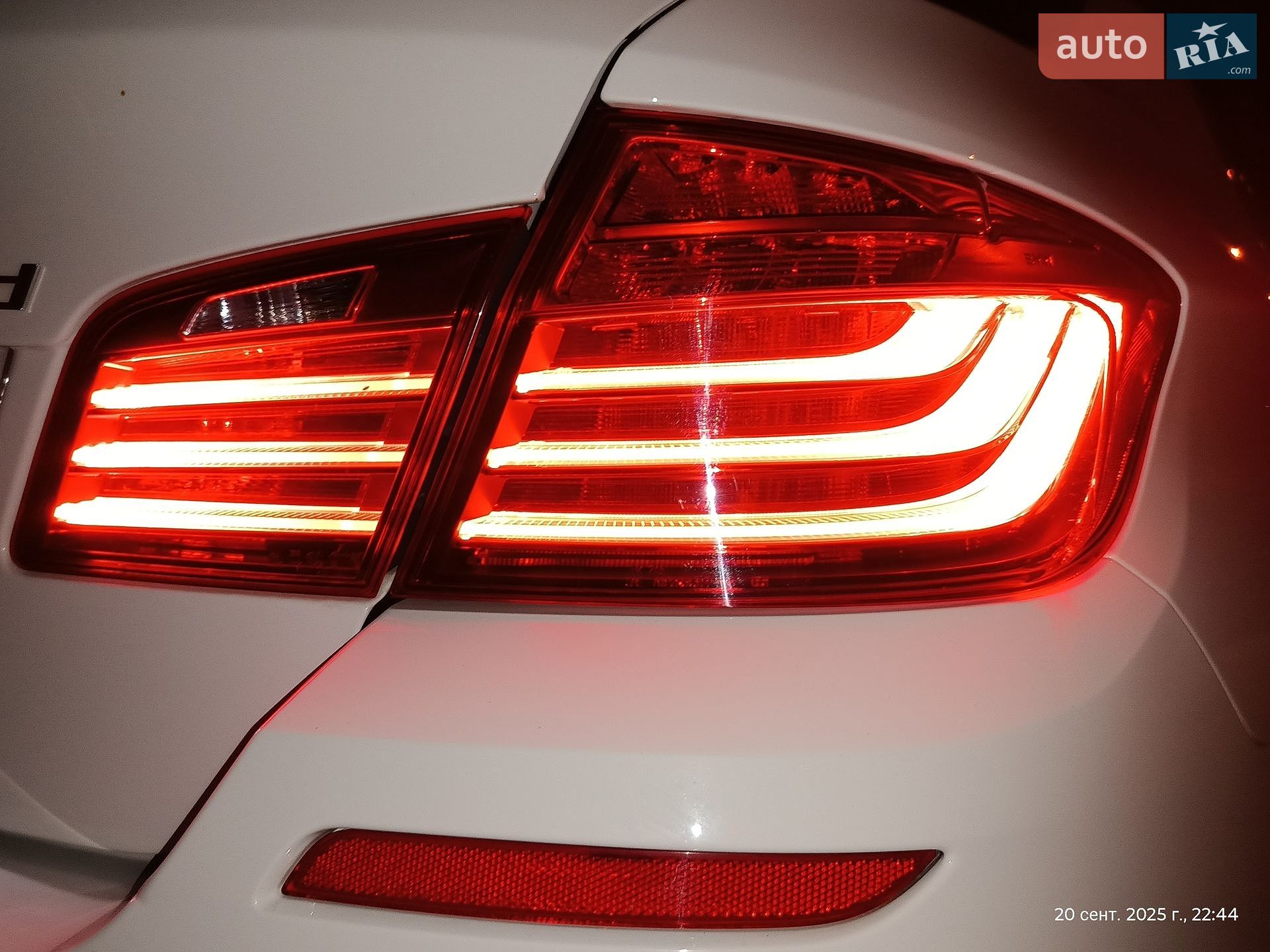 BMW 5 Series 2016 VIN WBAFV3C55GD687805 фото оголошення 15 з 75