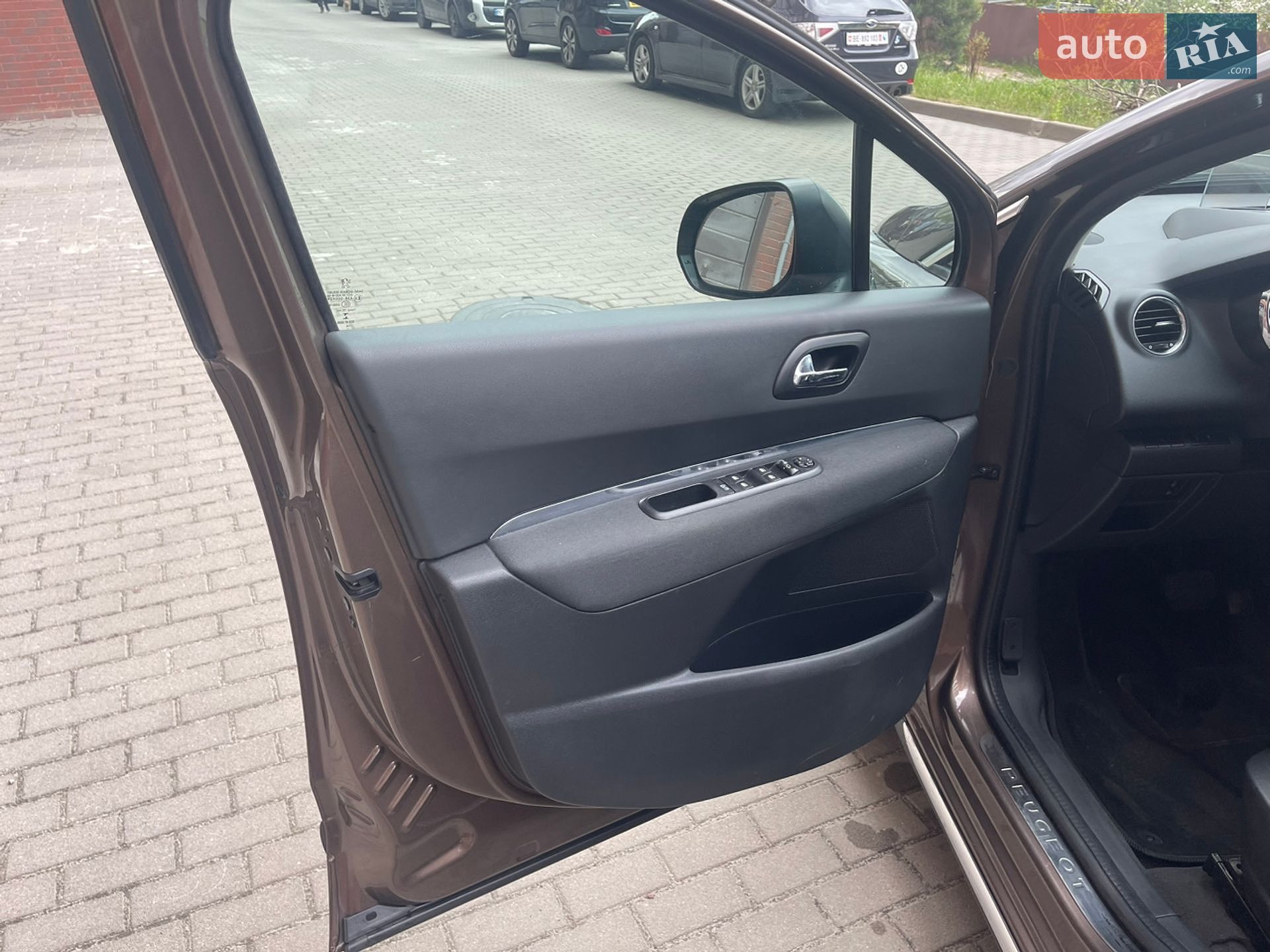 Peugeot 3008 2014 VIN VF30U9HD8ES168852 фото оголошення 14 з 35