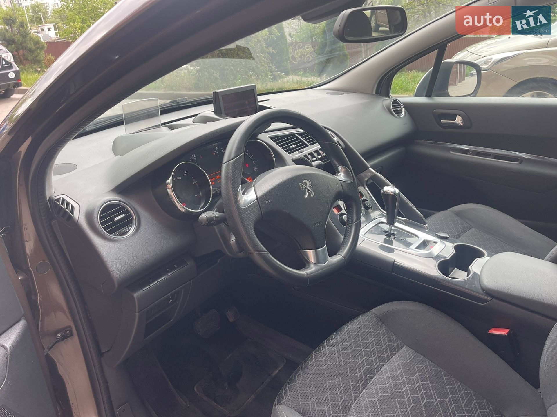 Peugeot 3008 2014 VIN VF30U9HD8ES168852 фото оголошення 16 з 35