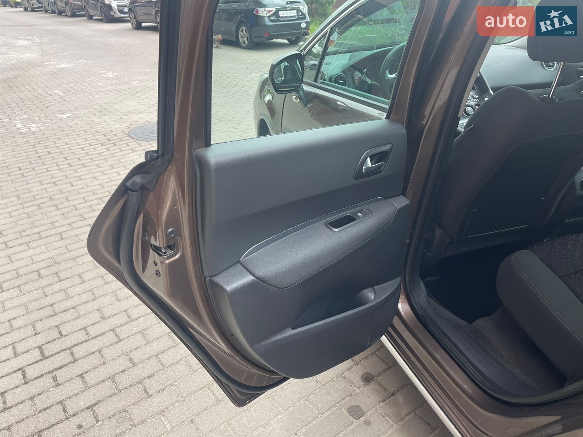 Peugeot 3008 2014 VIN VF30U9HD8ES168852 фото оголошення 17 з 35