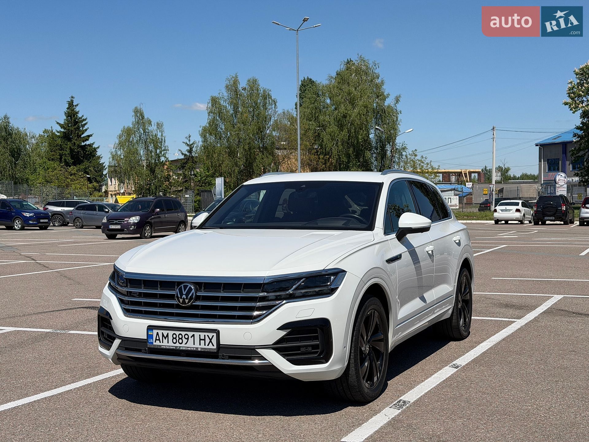 Volkswagen Touareg 2022 VIN WVGZZZCRZND015761 фото оголошення 2 з 28
