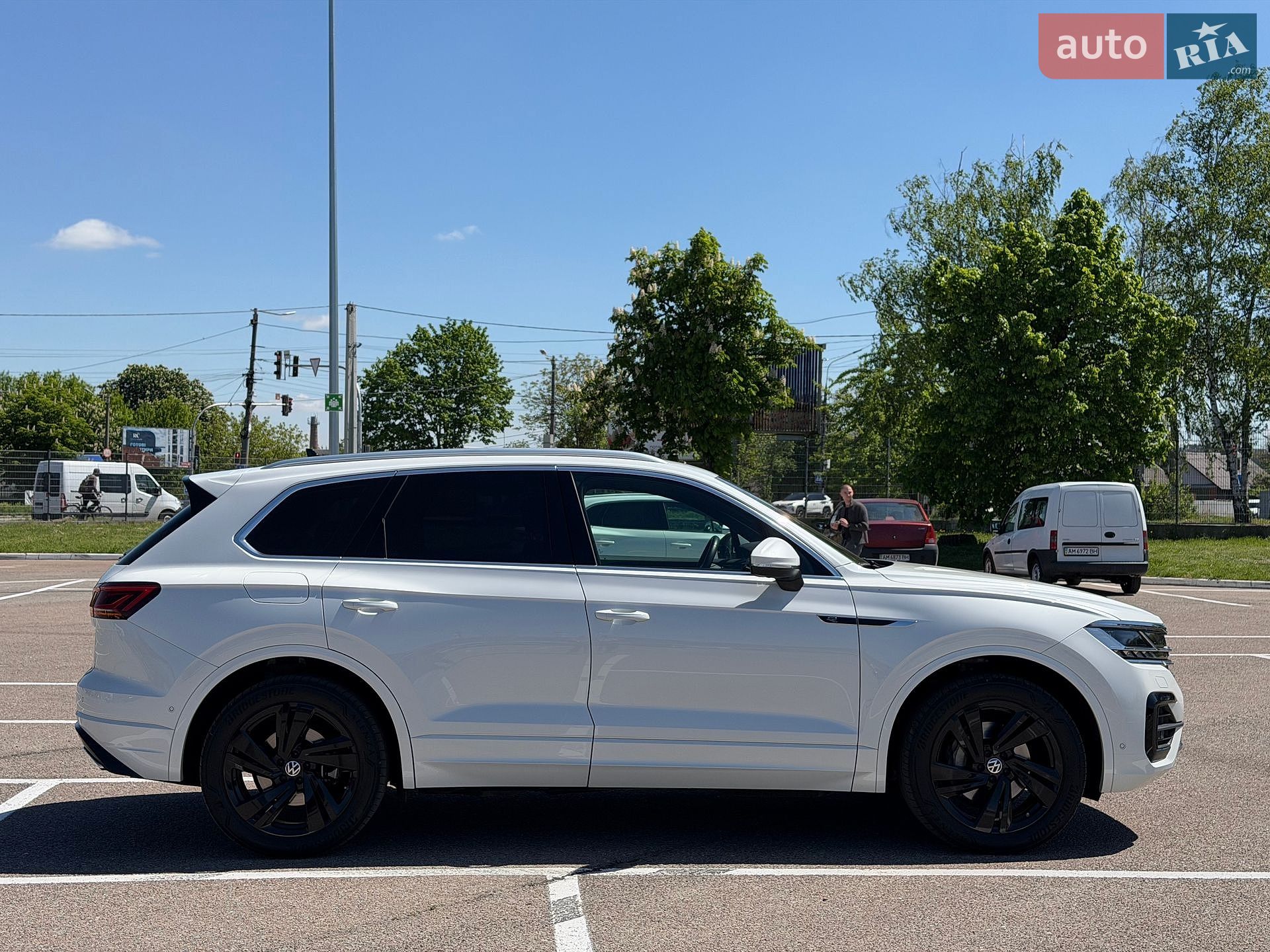 Volkswagen Touareg 2022 VIN WVGZZZCRZND015761 фото оголошення 6 з 28