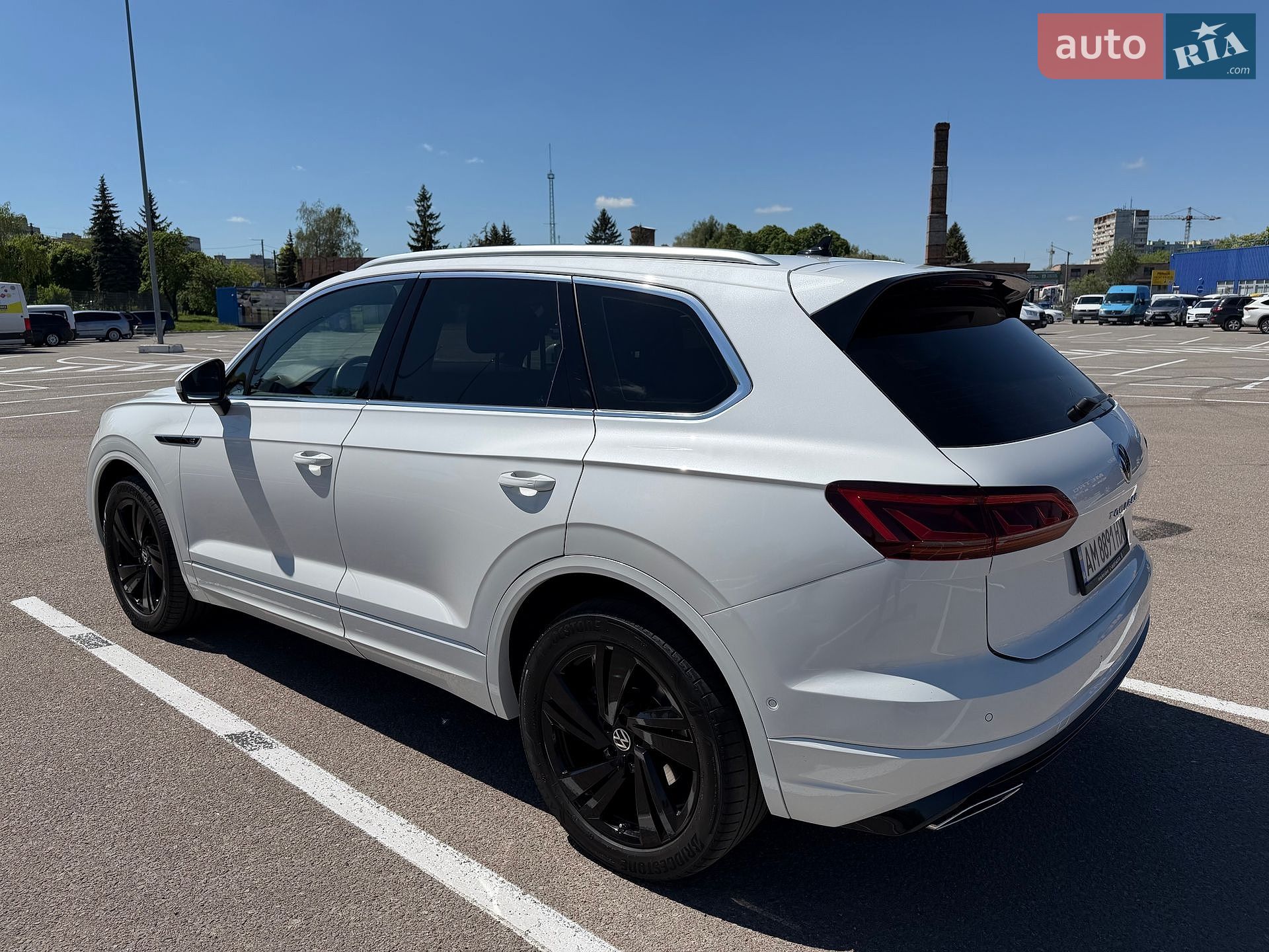 Volkswagen Touareg 2022 VIN WVGZZZCRZND015761 фото оголошення 8 з 28
