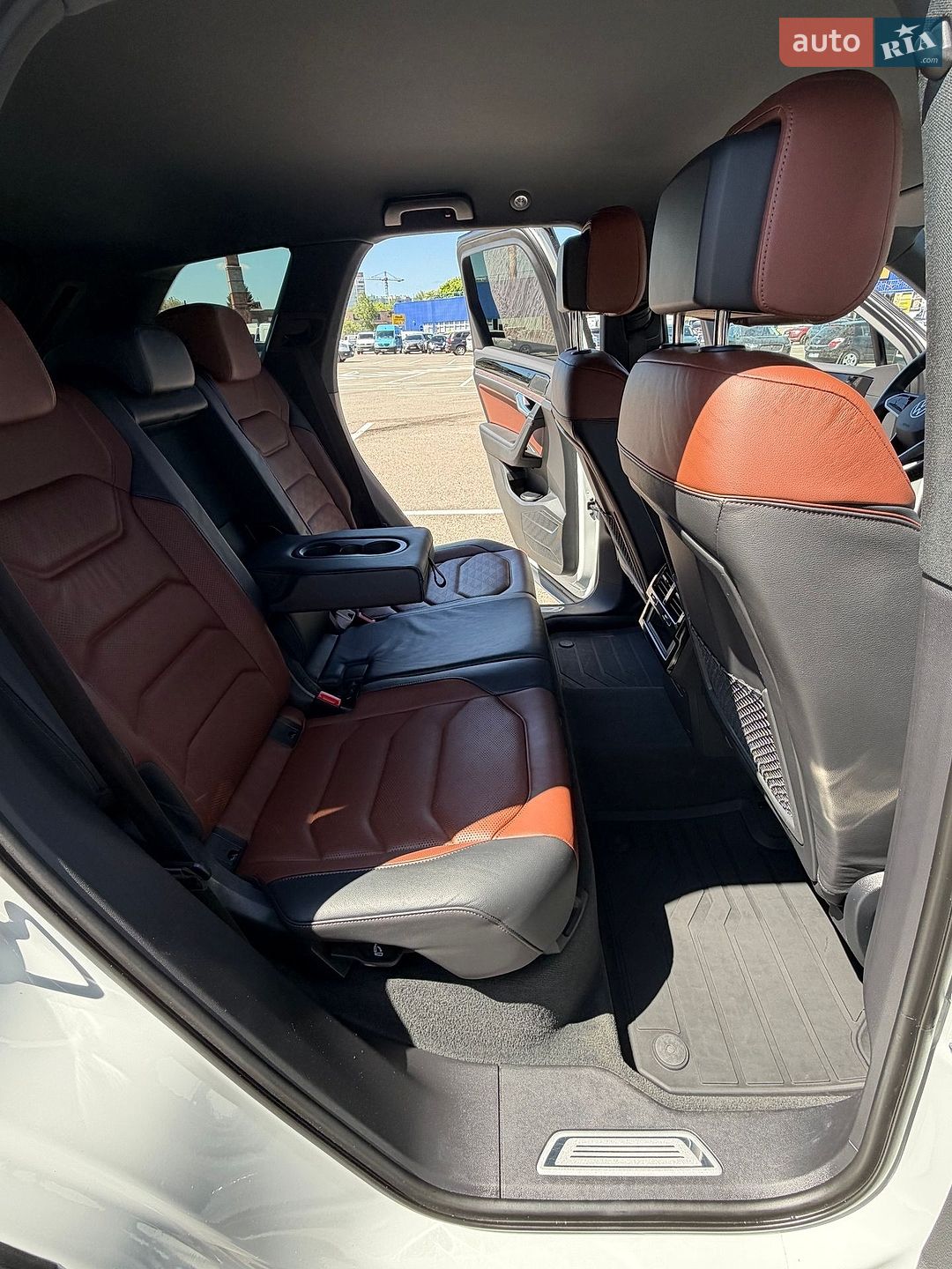 Volkswagen Touareg 2022 VIN WVGZZZCRZND015761 фото оголошення 15 з 28