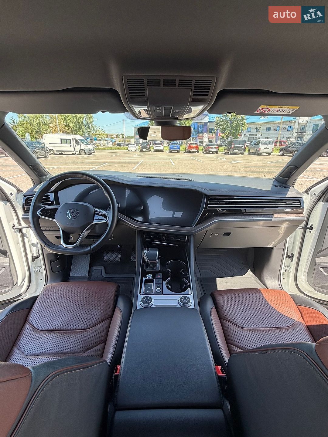 Volkswagen Touareg 2022 VIN WVGZZZCRZND015761 фото оголошення 20 з 28