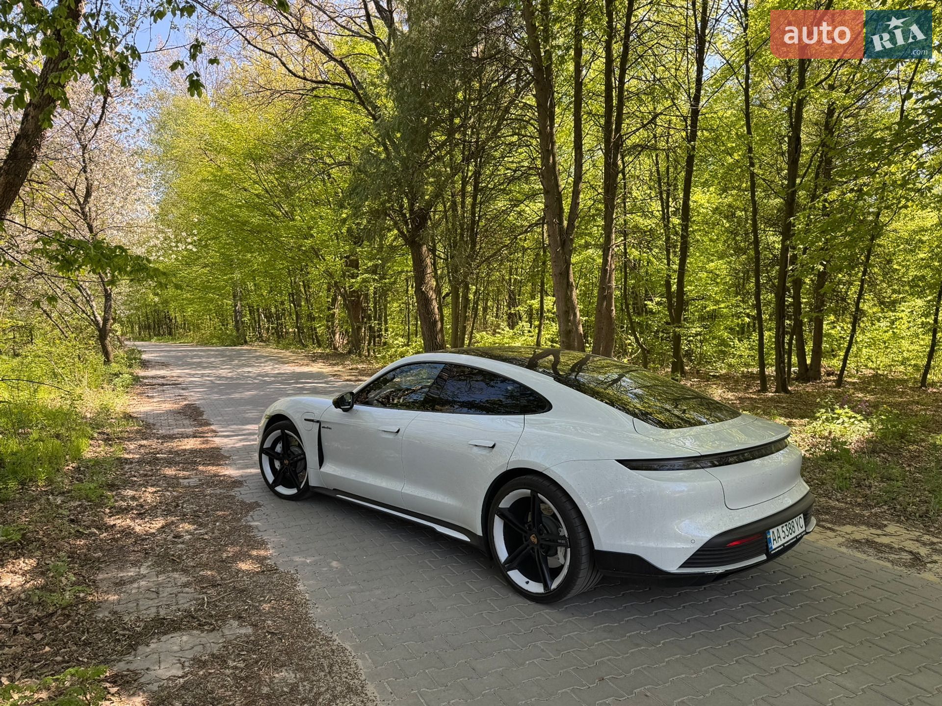 Porsche Taycan 2021 VIN WP0ZZZY1ZMSA58234 фото оголошення 5 з 16