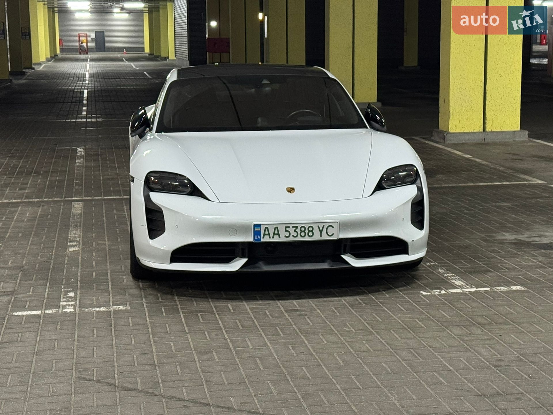 Porsche Taycan 2021 VIN WP0ZZZY1ZMSA58234 фото оголошення 12 з 16
