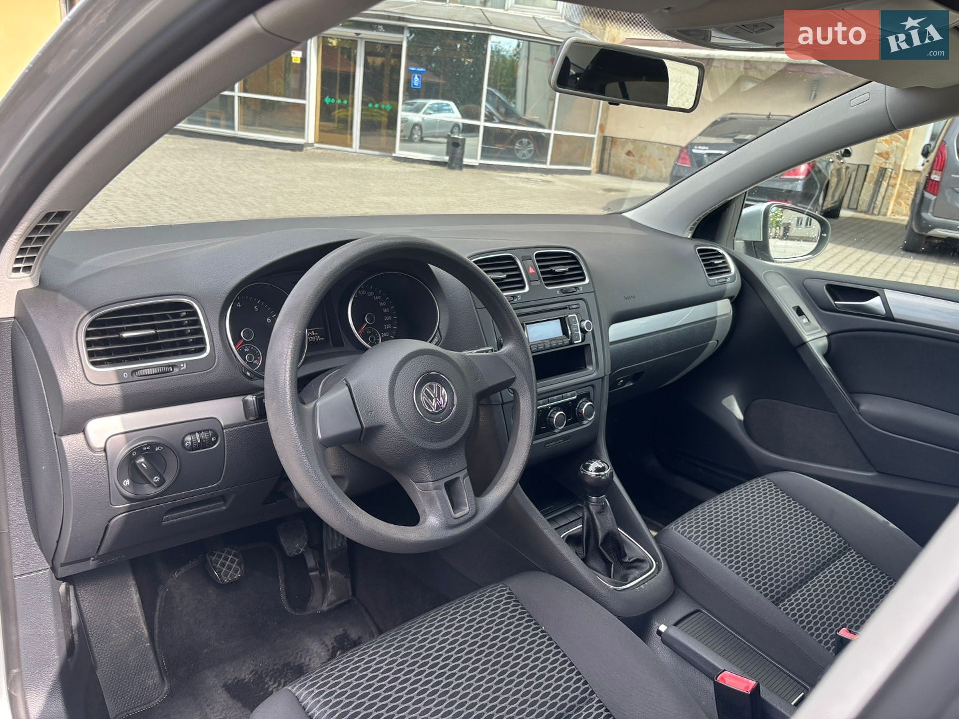 Volkswagen Golf 2009 VIN WVWZZZ1KZ9W450120 фото оголошення 8 з 17