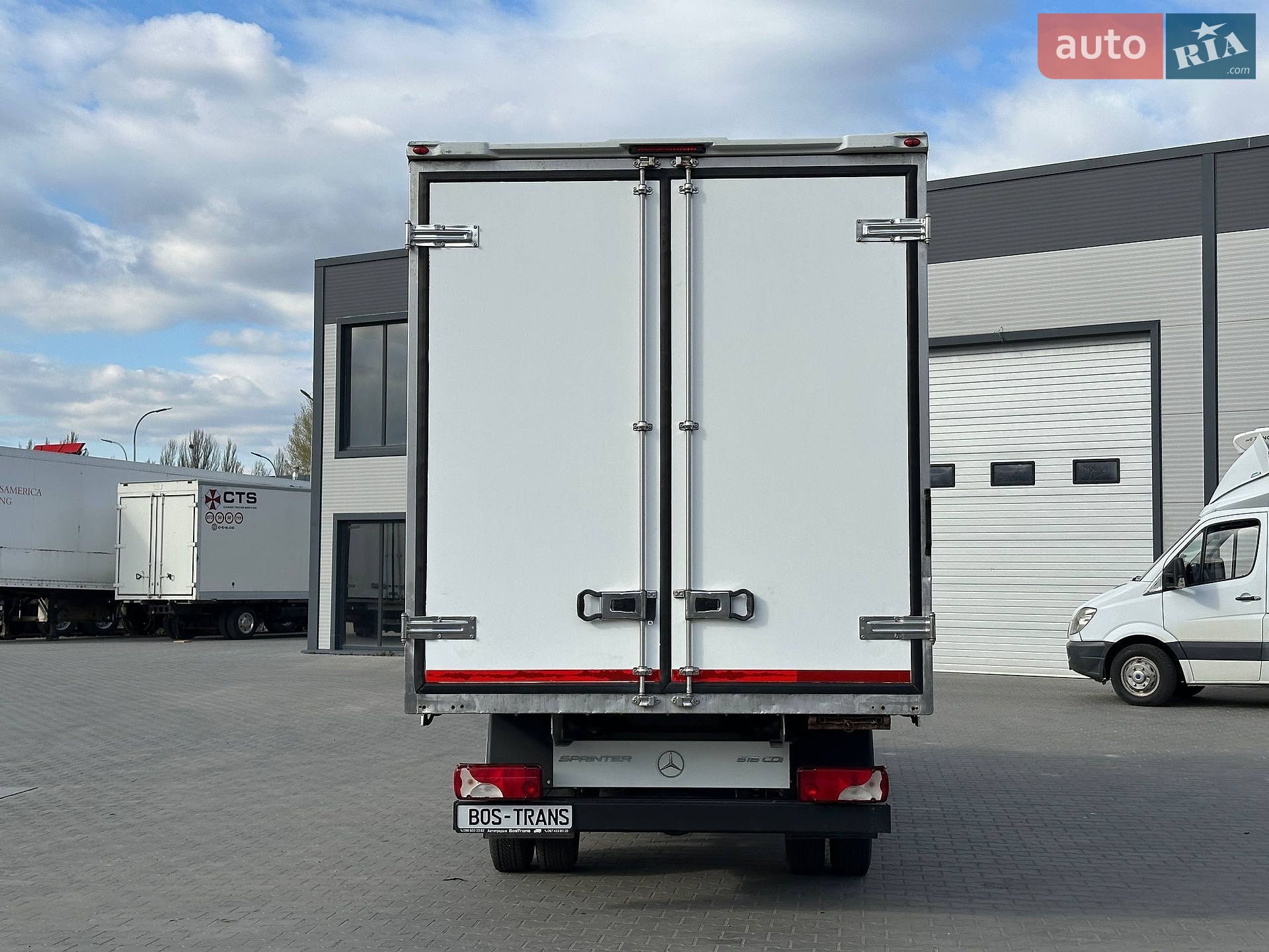 Mercedes-Benz Sprinter 2018 VIN WDB9071551N012990 фото оголошення 5 з 13