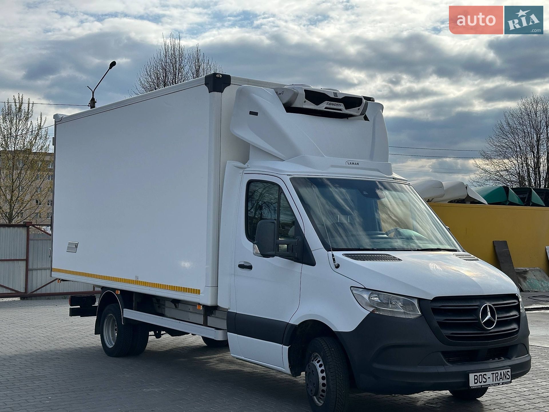 Mercedes-Benz Sprinter 2018 VIN WDB9071551N012990 фото оголошення 3 з 13