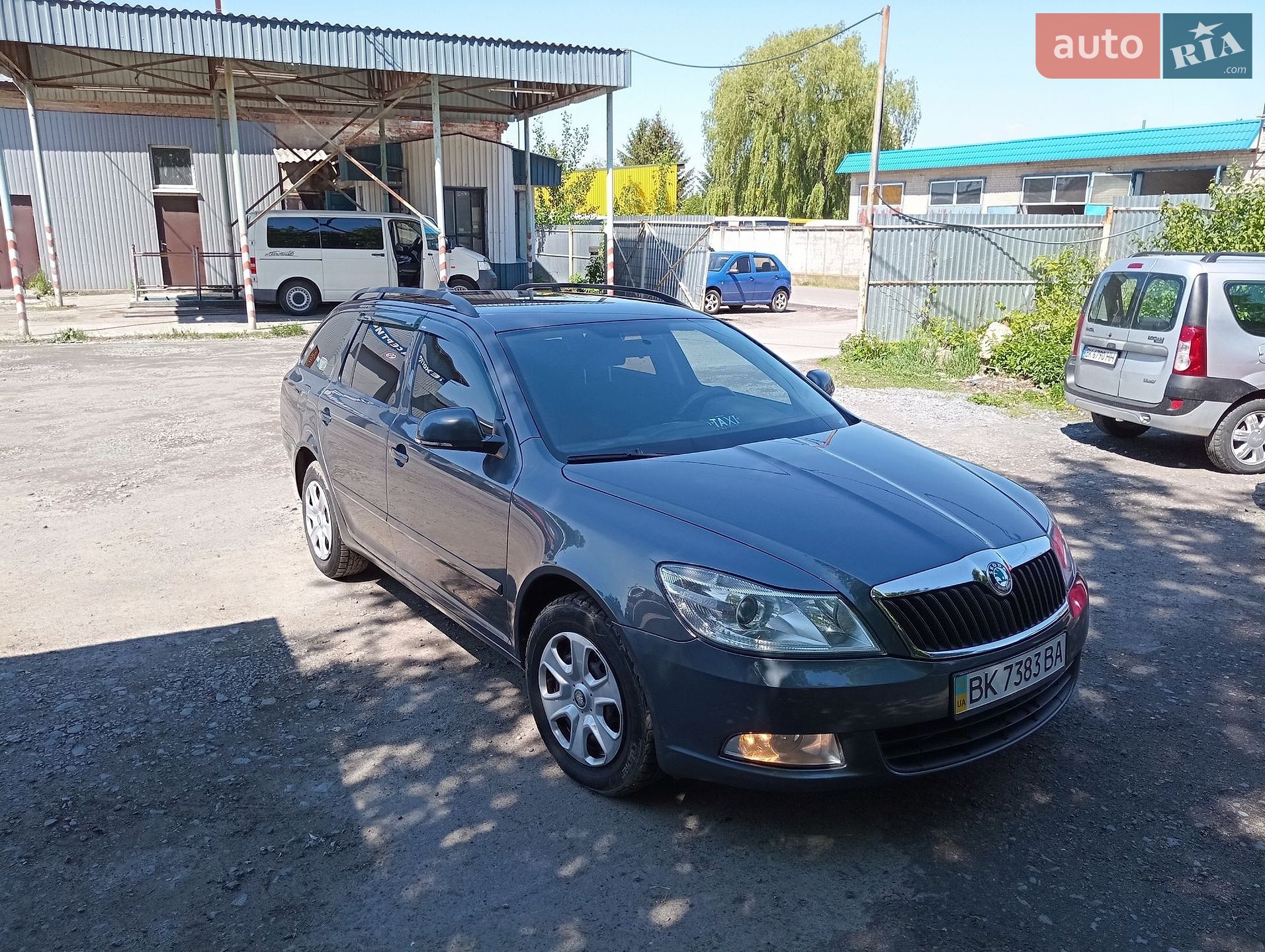 Skoda Octavia 2010 VIN TMBHT61Z1B2076442 фото оголошення 2 з 13