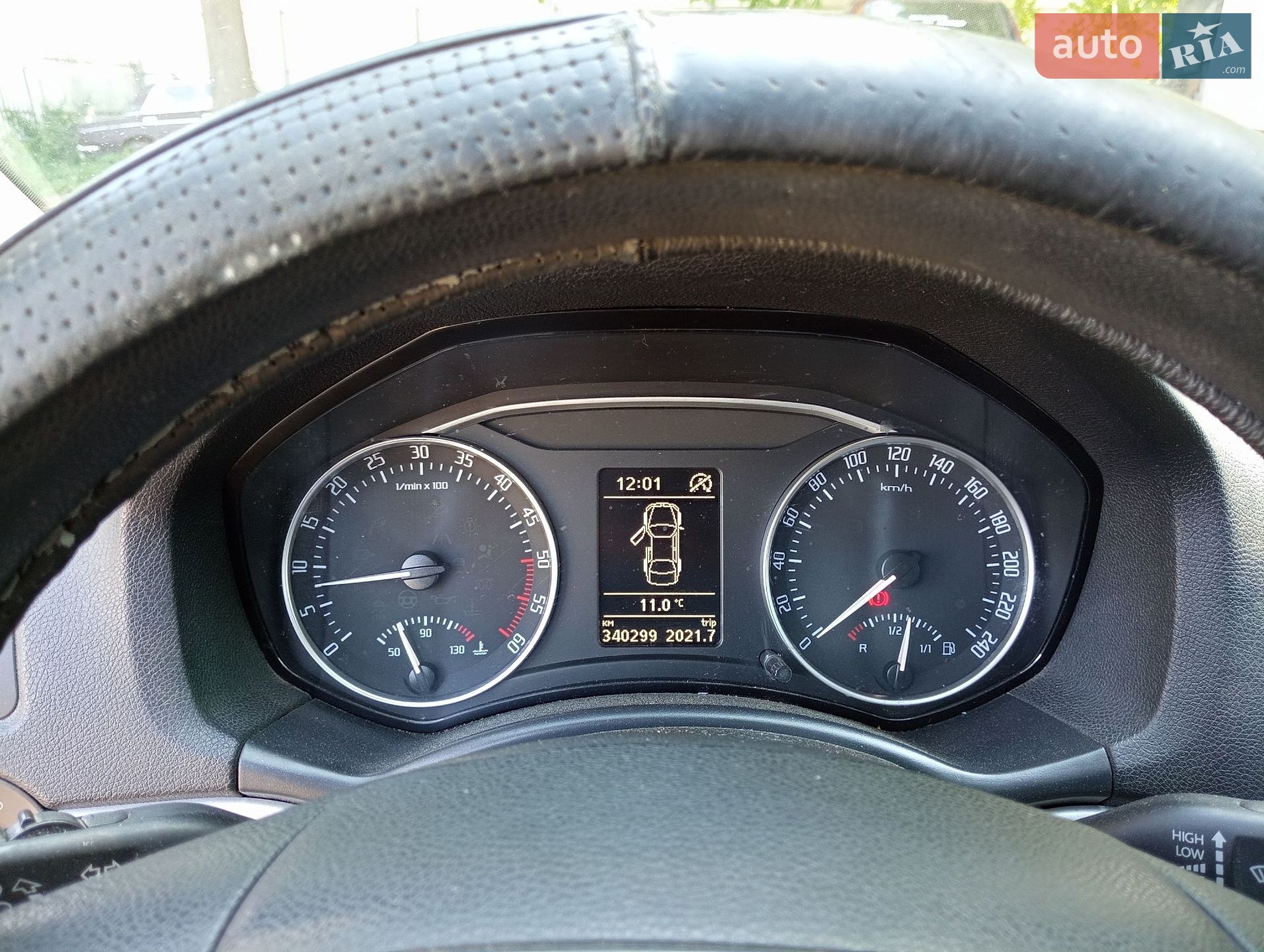 Skoda Octavia 2010 VIN TMBHT61Z1B2076442 фото оголошення 7 з 13