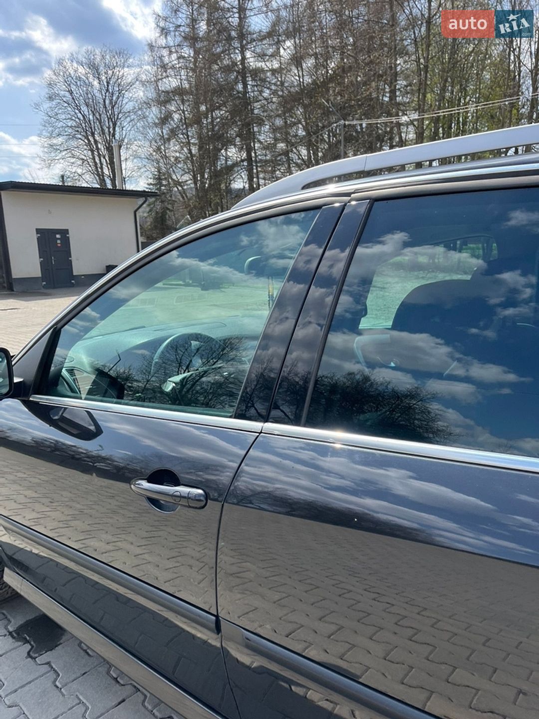 Renault Laguna 2011 VIN VF1KT1R0645509516 фото оголошення 5 з 17