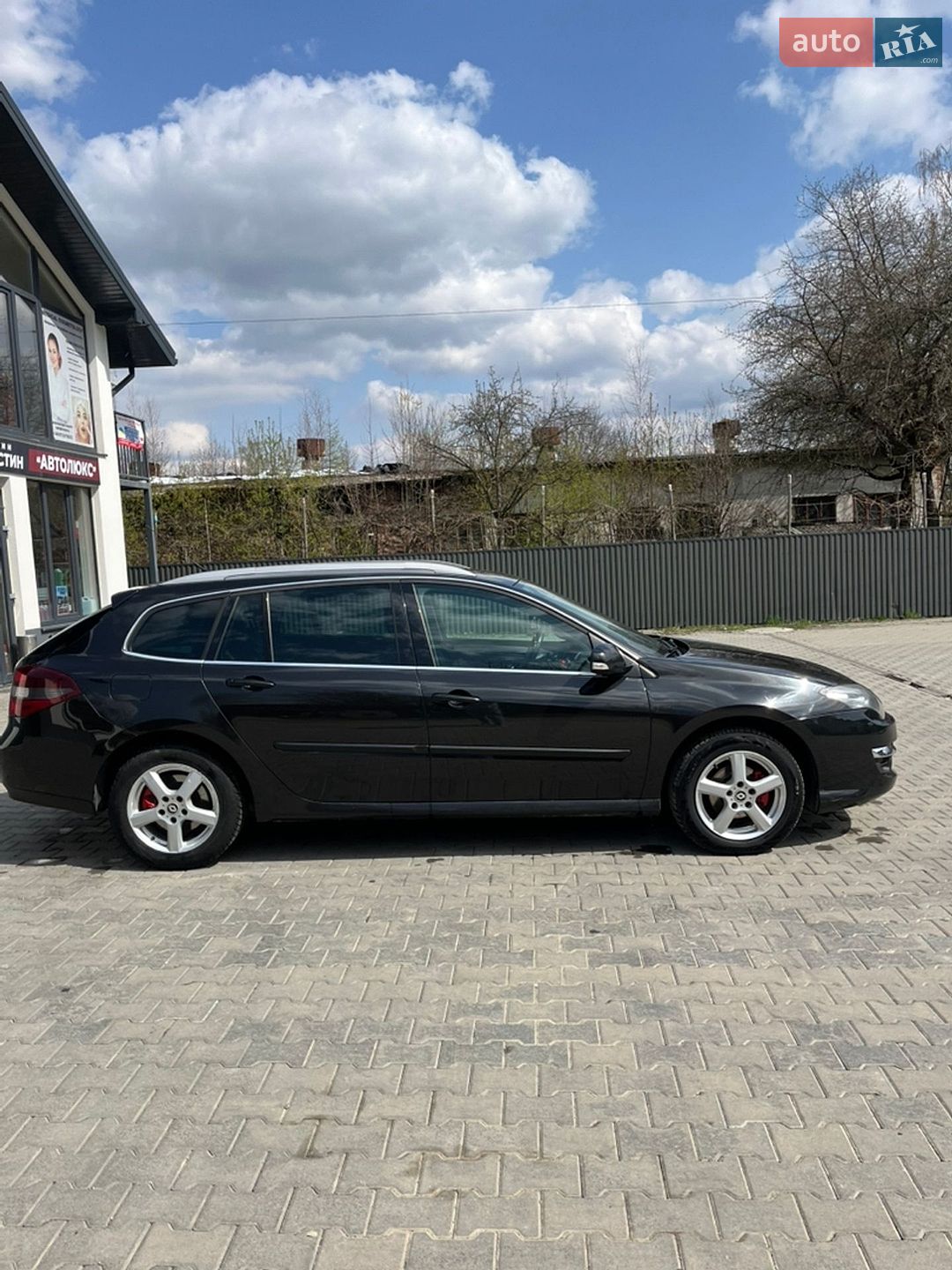 Renault Laguna 2011 VIN VF1KT1R0645509516 фото оголошення 9 з 17