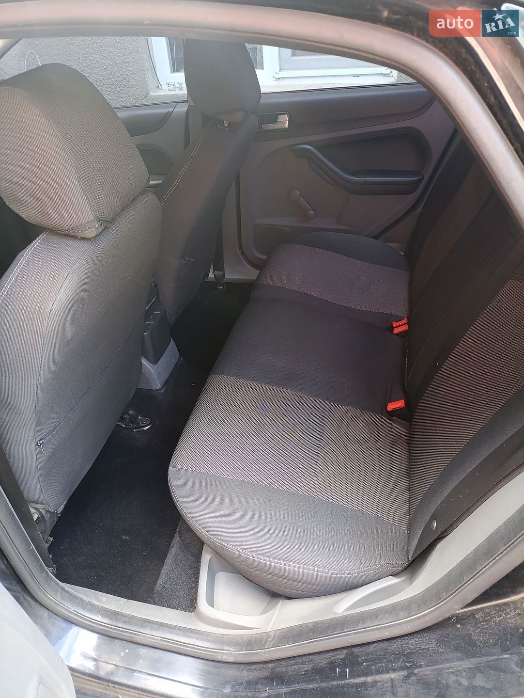 Ford Focus 2008 VIN WF0HXXWPDH8L47689 фото оголошення 3 з 4