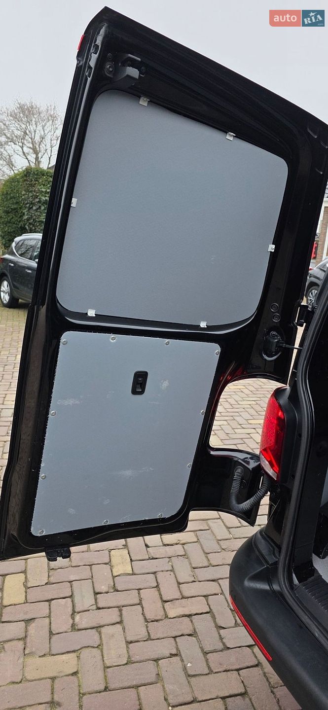 Volkswagen Transporter 2020 VIN WV1ZZZ7HZMH008715 фото оголошення 34 з 43