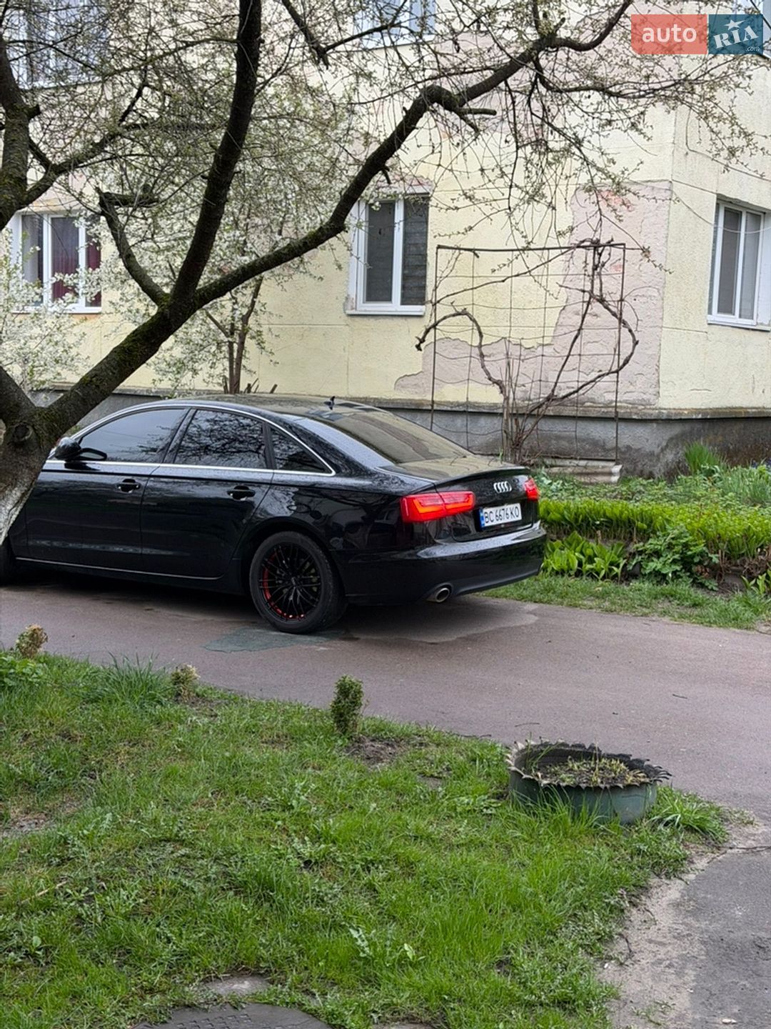 Audi A6 2011 VIN WAUZZZ4G4CN044984 фото оголошення 8 з 17