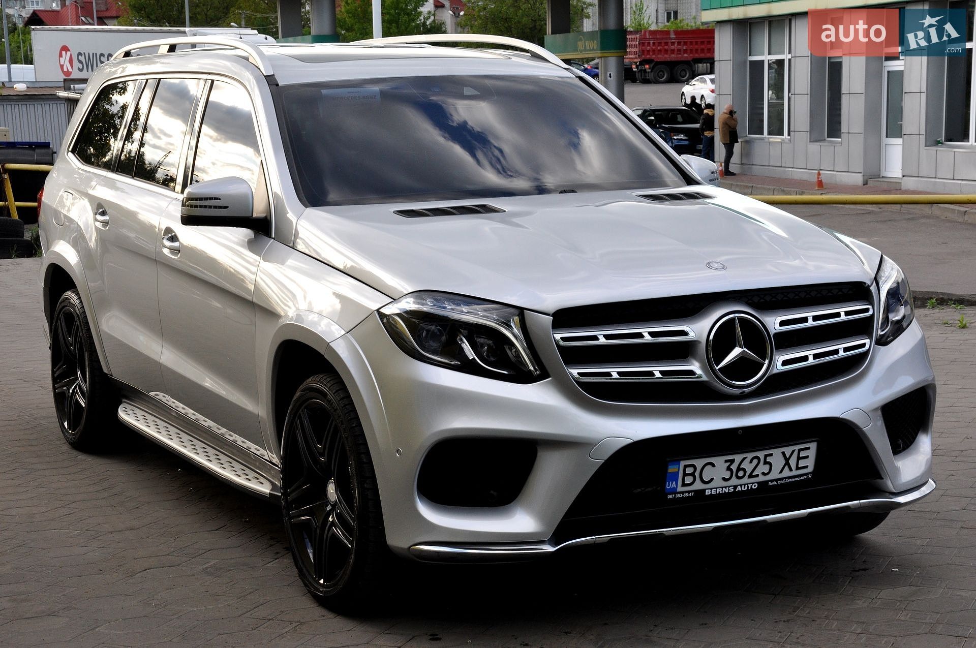 Mercedes-Benz GLS-Class 2016 VIN 4JGDF6EE6HA794379 фото оголошення 5 з 46