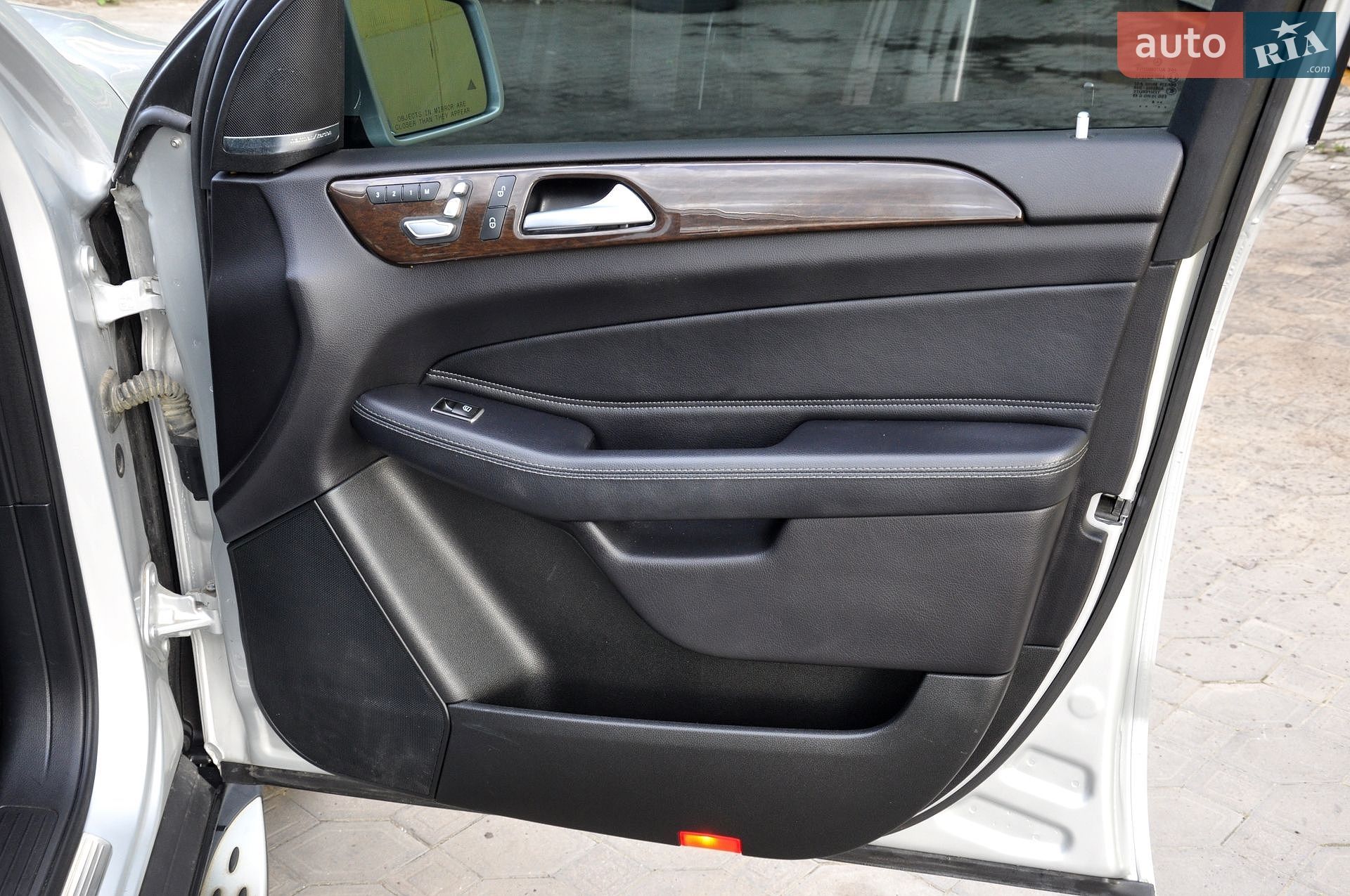 Mercedes-Benz GLS-Class 2016 VIN 4JGDF6EE6HA794379 фото оголошення 37 з 46