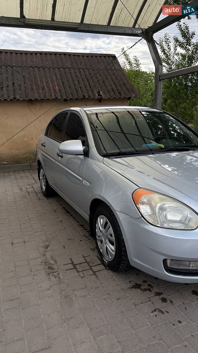 Hyundai Accent 2008 VIN Y6LCM41AP8L005722 фото оголошення 4 з 18