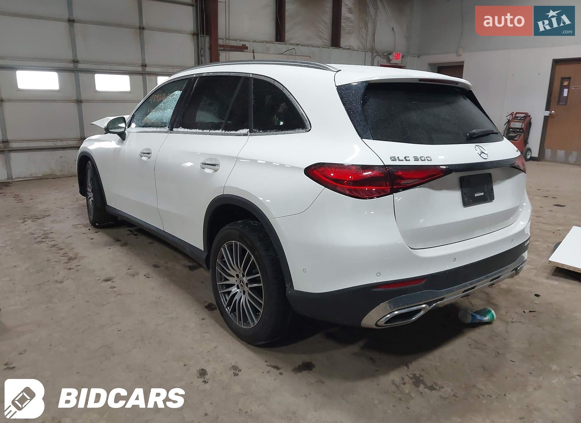 Mercedes-Benz GLC-Class 2023 VIN W1NKM4HB4PF044187 фото оголошення 2 з 14