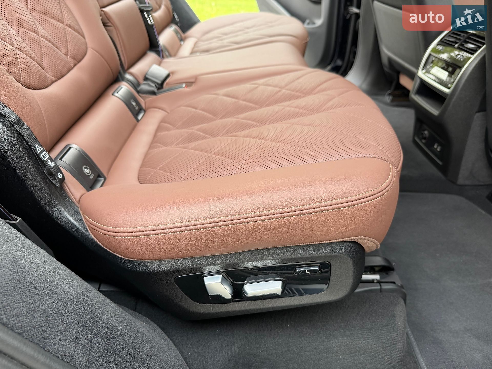 BMW X7 2023 VIN WBA21EN0509V04239 фото оголошення 104 з 170