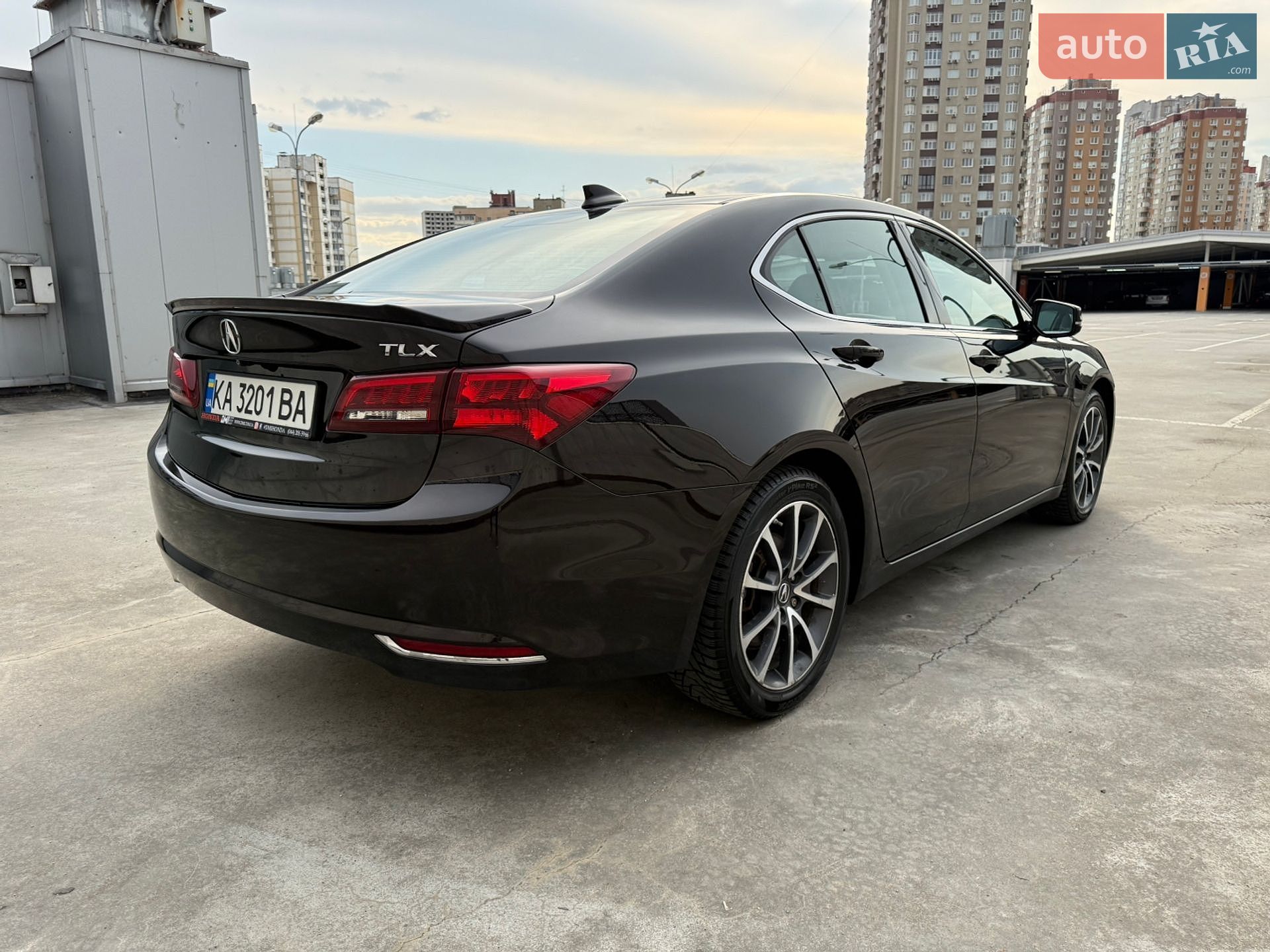 Acura TLX 2015 VIN 19UUB2F59FA022531 фото оголошення 7 з 31