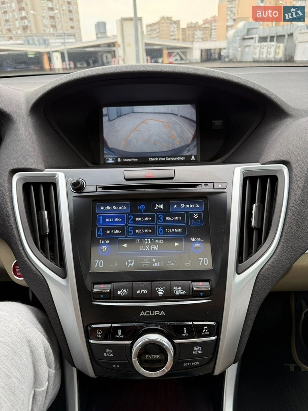 Acura TLX 2015 VIN 19UUB2F59FA022531 фото оголошення 19 з 31